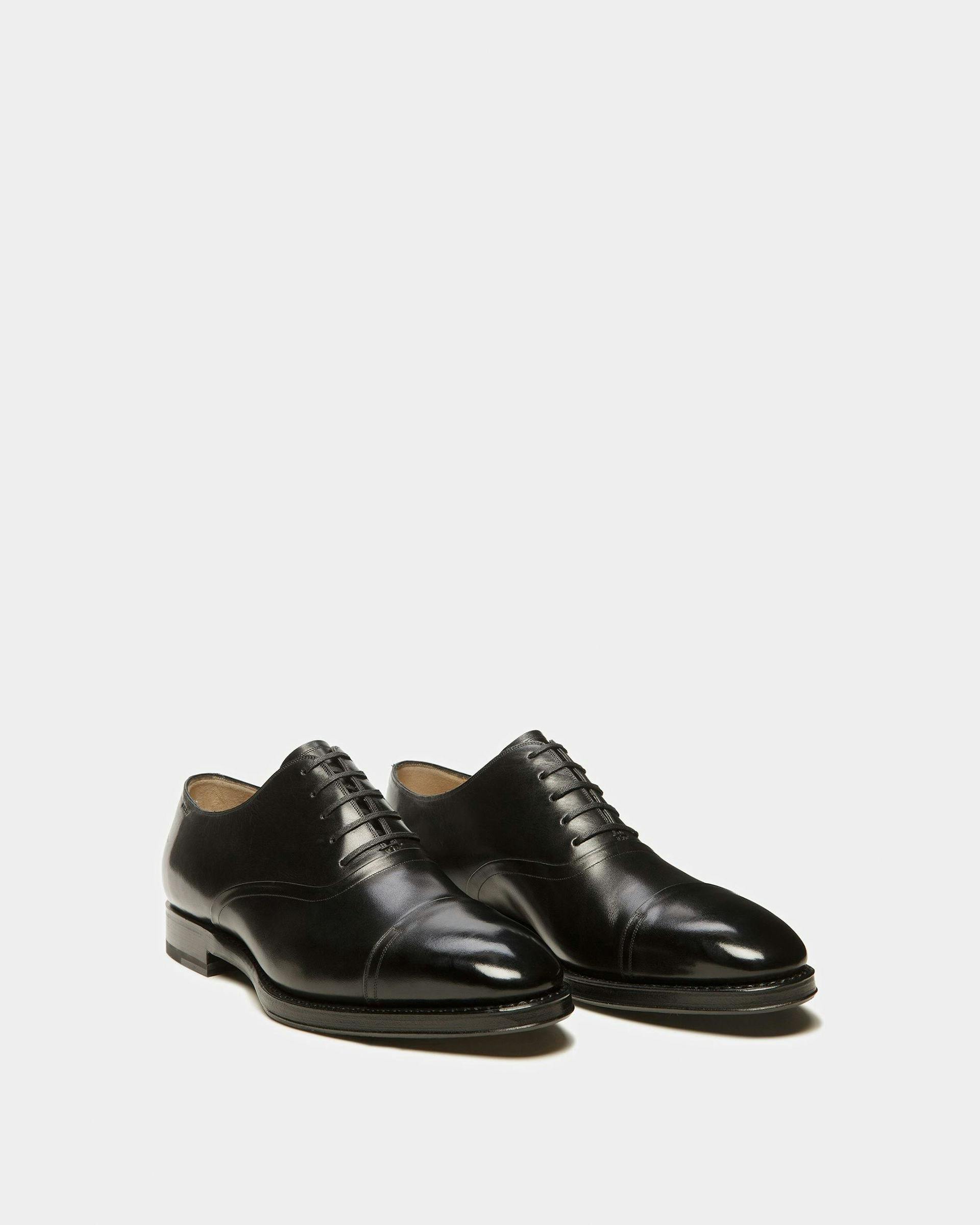 Men's Scribe Oxford Shoes In Black Leather | Bally | Still Life 3/4 Front