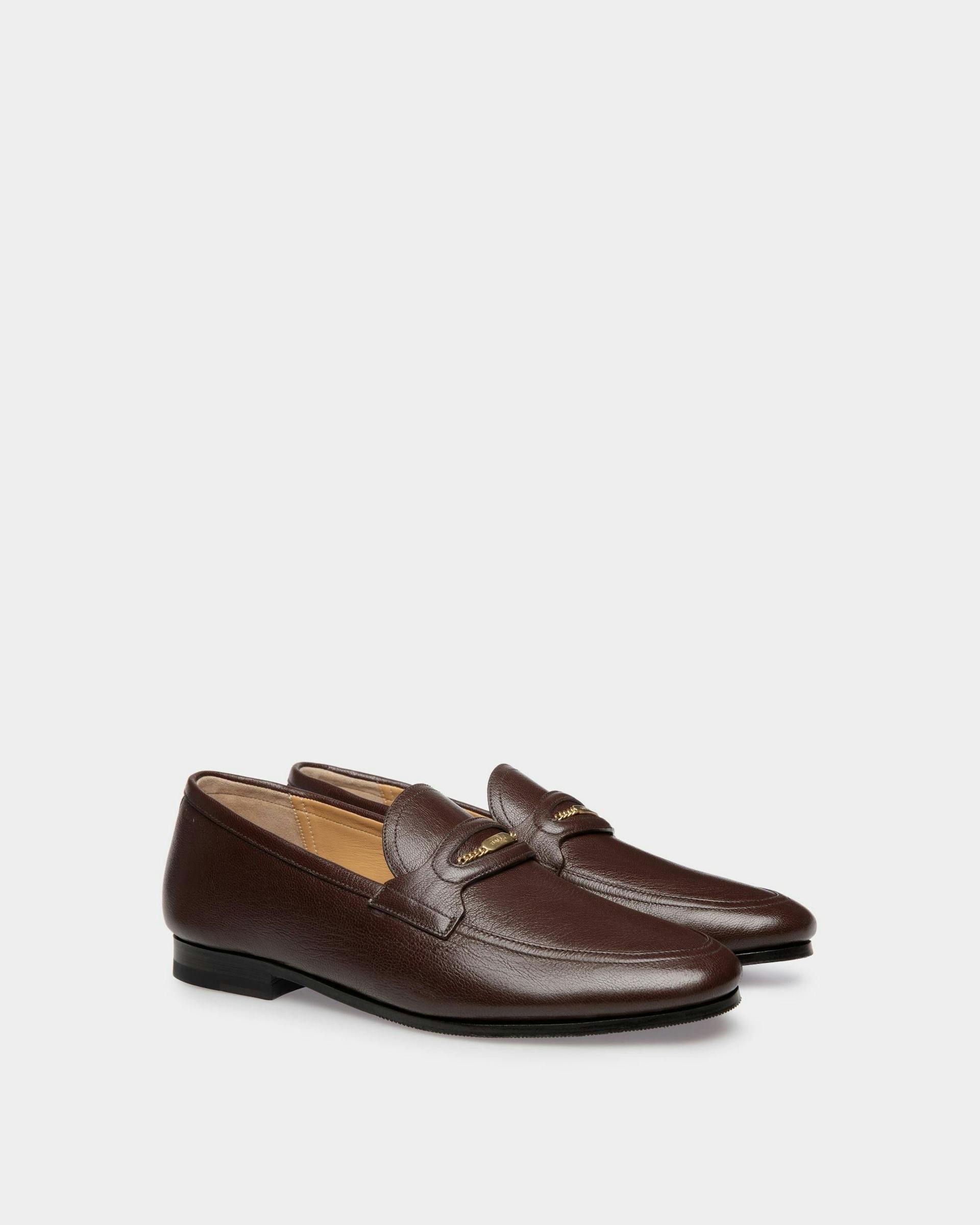 Men's Plume Loafer in Brown Grained Leather | Bally | Still Life 3/4 Back