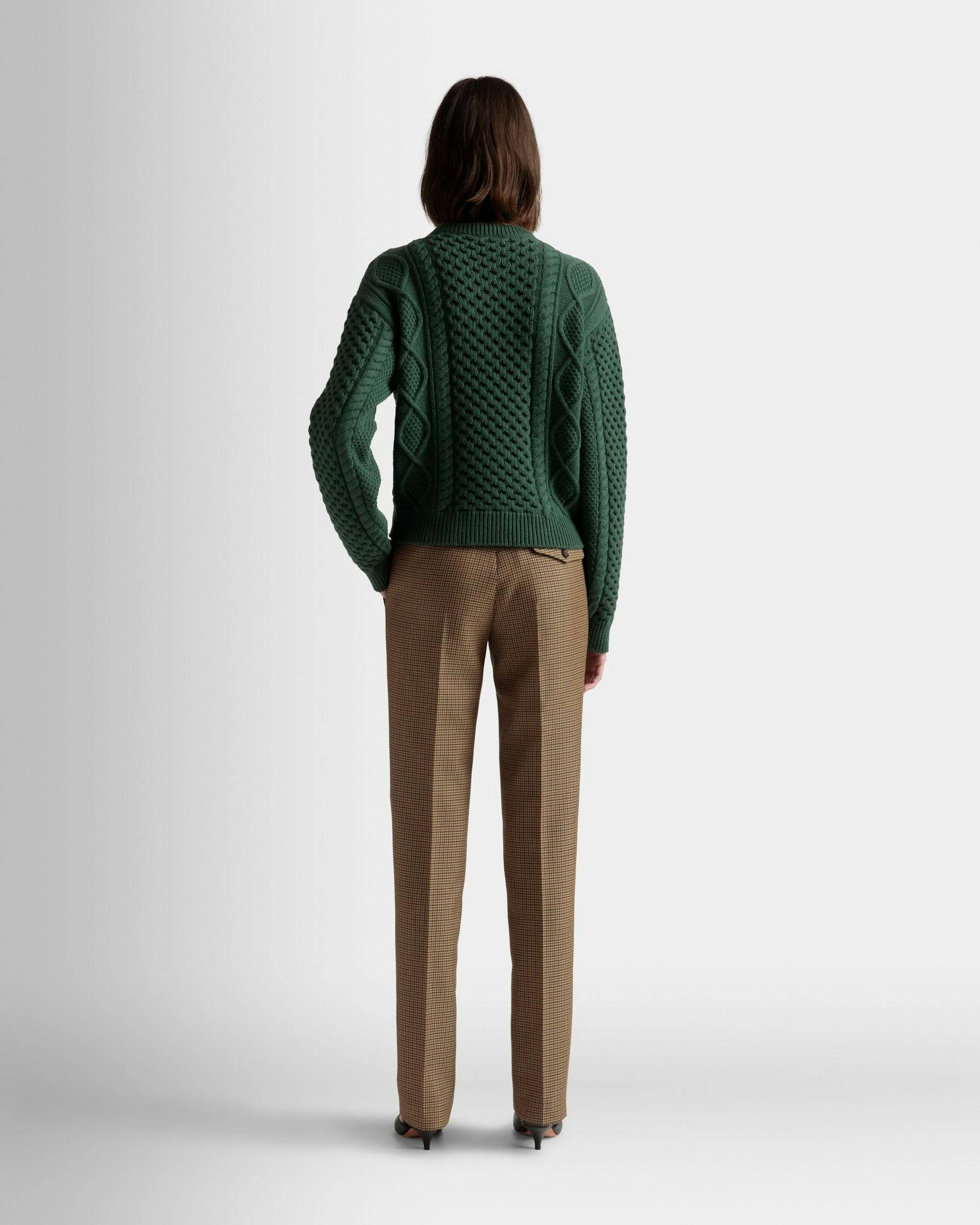 Cable Knit Crew Neck Sweater In Kelly Green Wool - Women's - Bally - 06