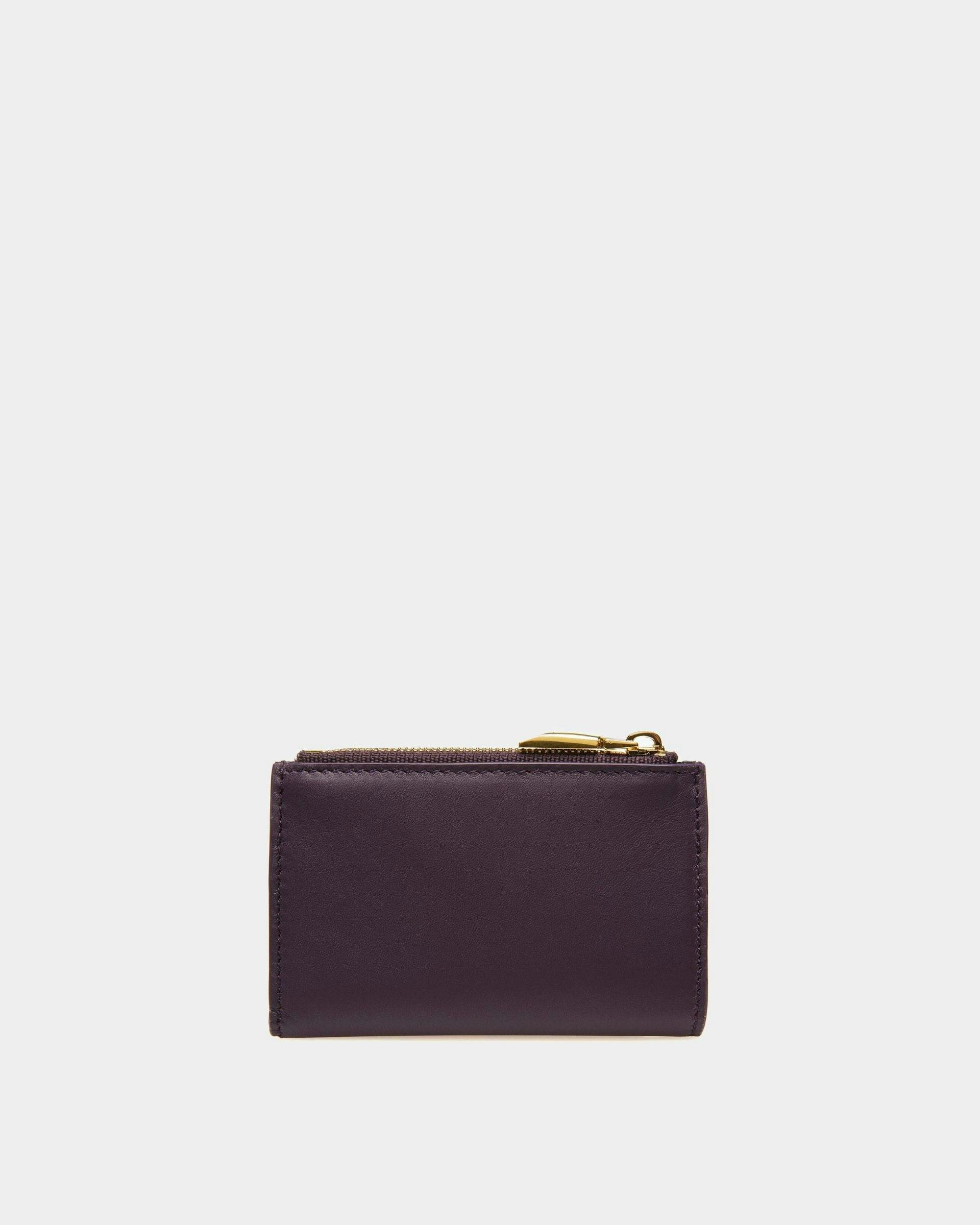Emblem Wallet In Orchid Leather - Women's - Bally - 02