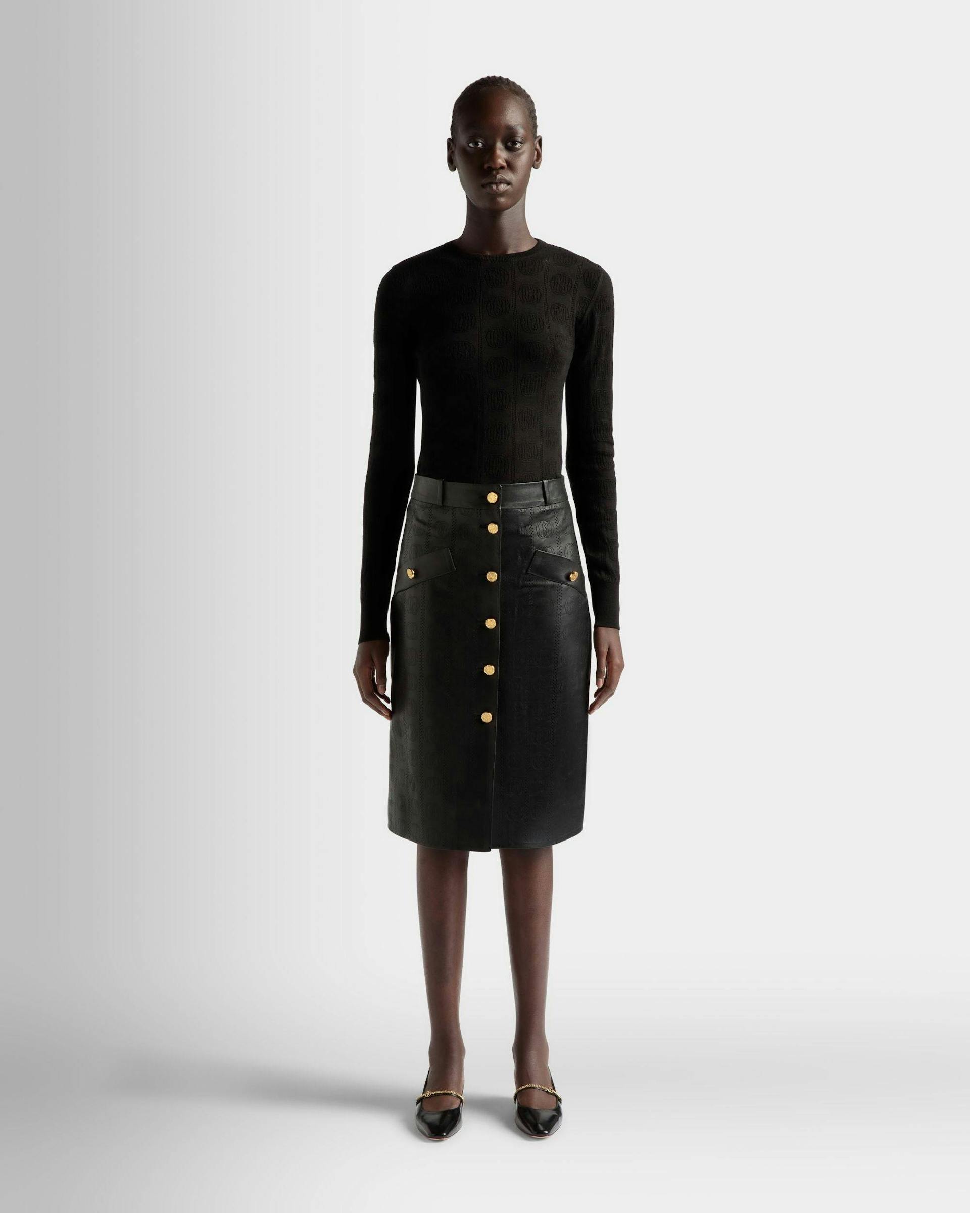 Women's Midi Skirt In Black Leather | Bally | On Model Front