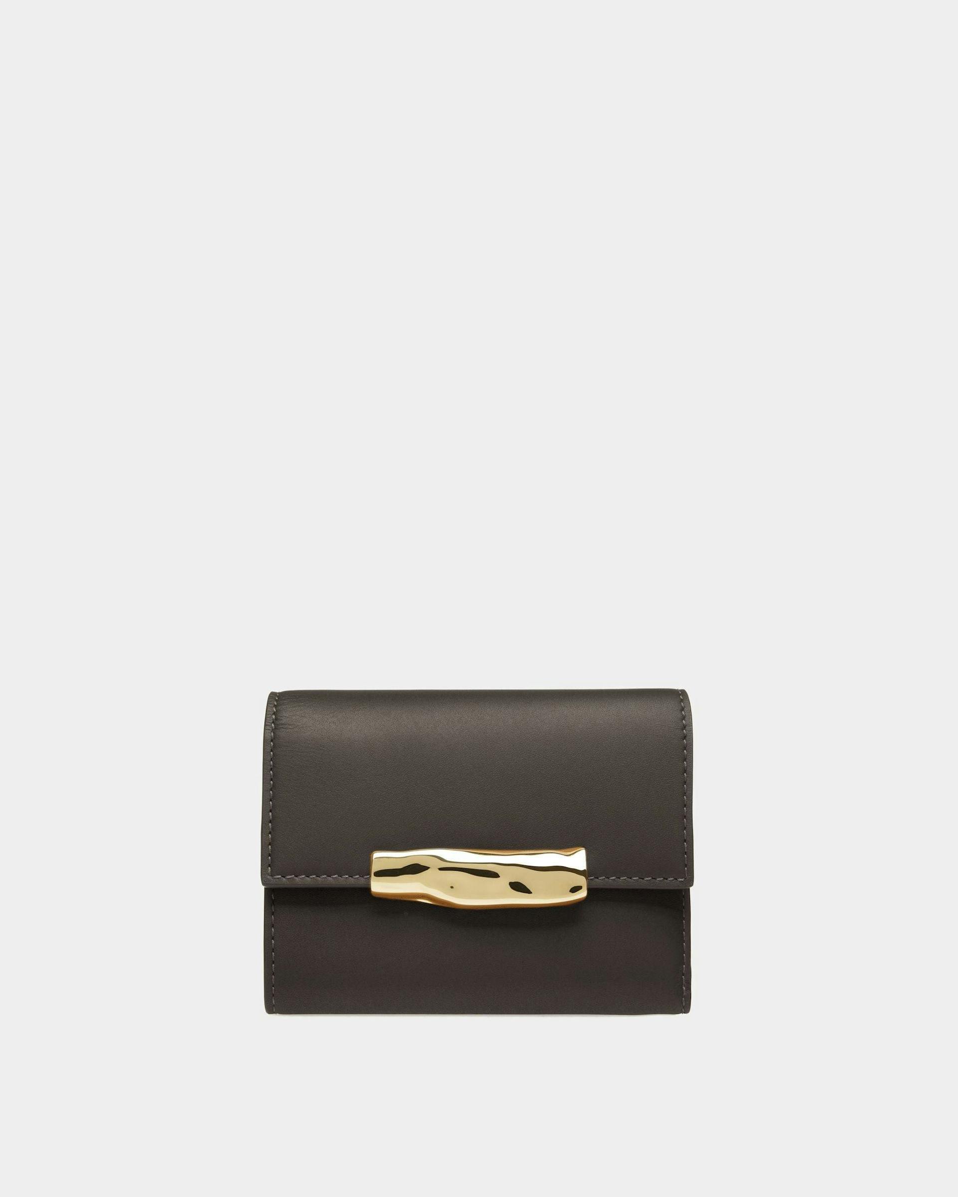 Baroque Wallet In Black Leather - Women's - Bally - 01