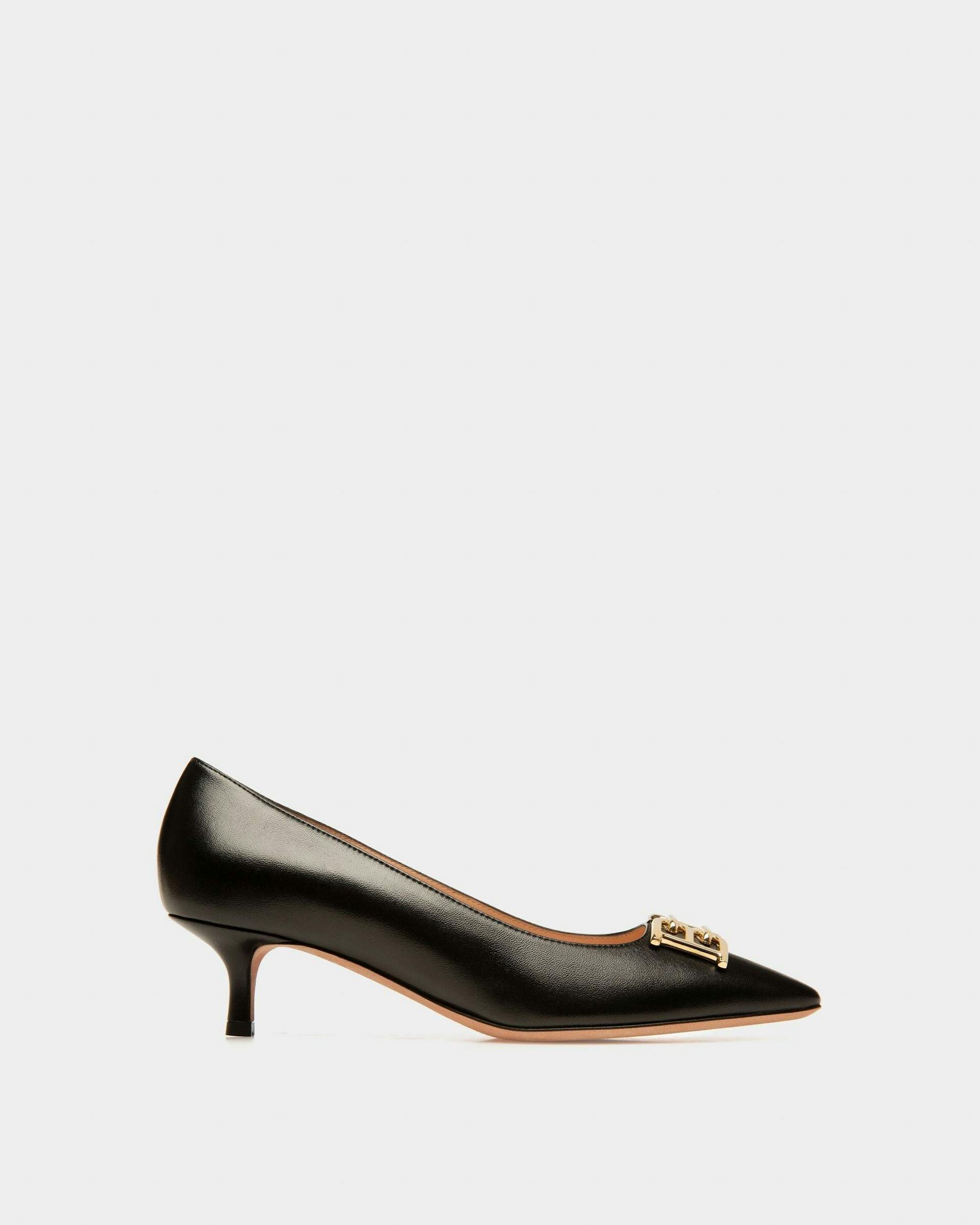 Evanca Leather Pumps In Black - Women's - Bally - 01
