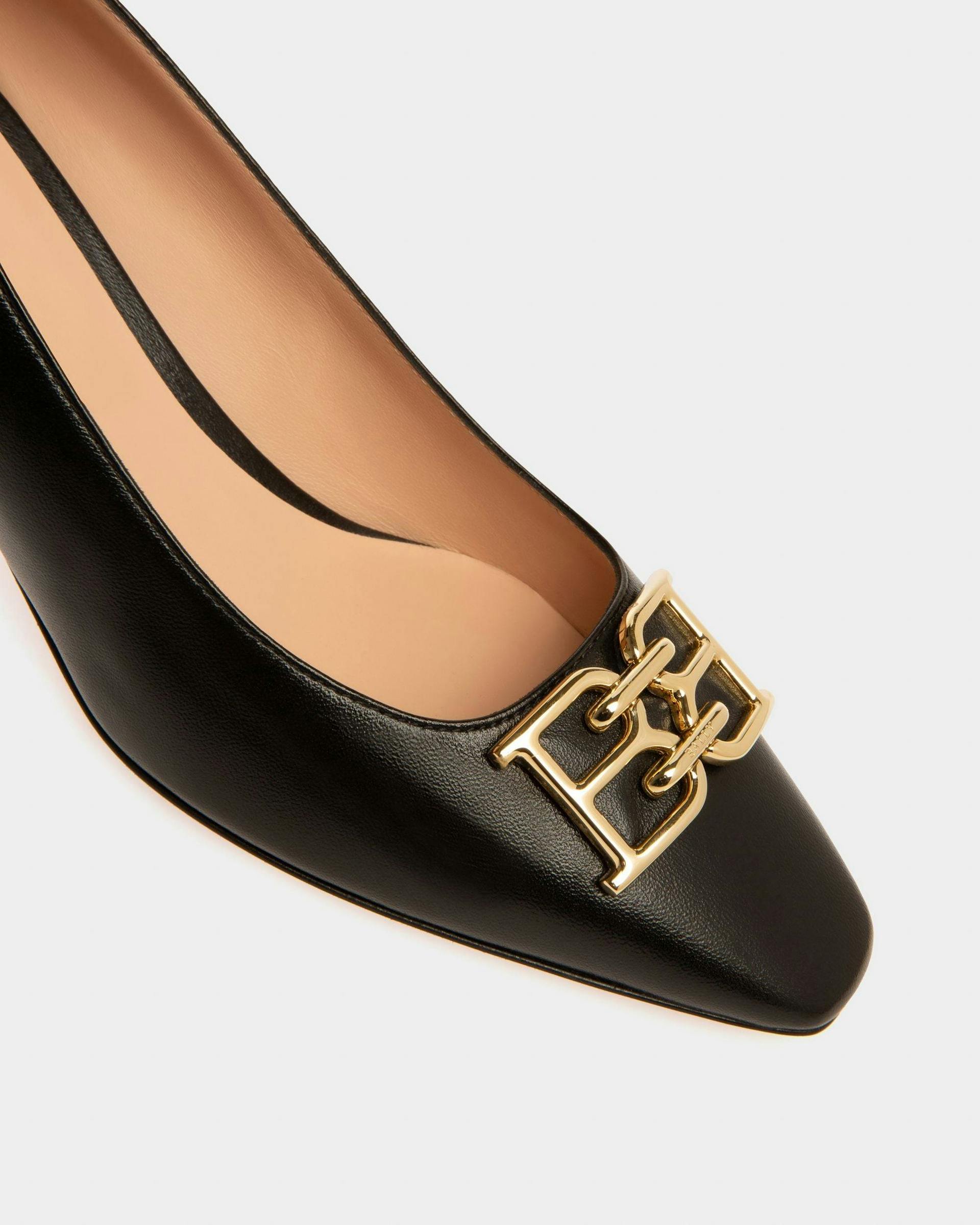 Evanca Leather Pumps In Black - Women's - Bally - 05