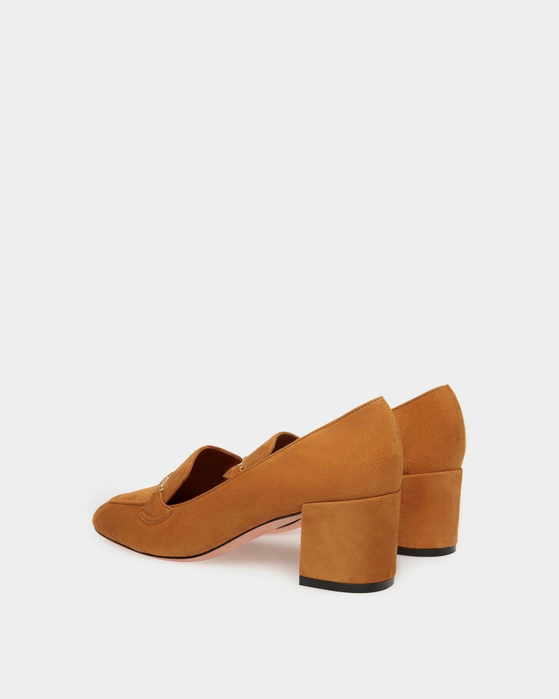 Women's Daily Emblem Pump in Brown Suede | Bally | Still Life 3/4 Back