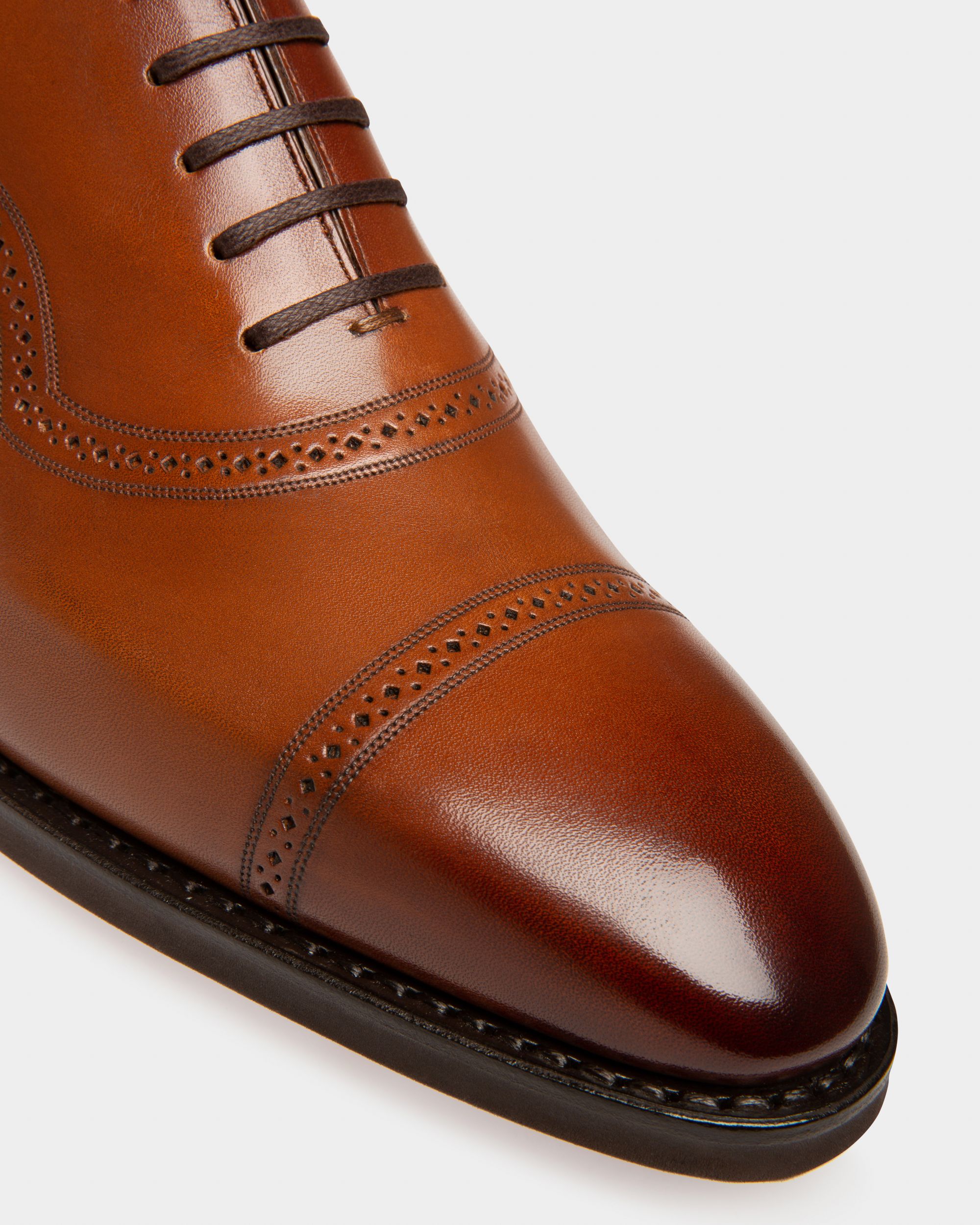 Bally Global - Scotch Zapatos Oxford En Piel De Color Azul Marino - Marrón