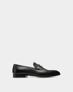 Mocasín Penny Webb De Piel De Becerro Negra Para Hombre