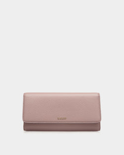 Continental Wallet in Pink Grained Leather