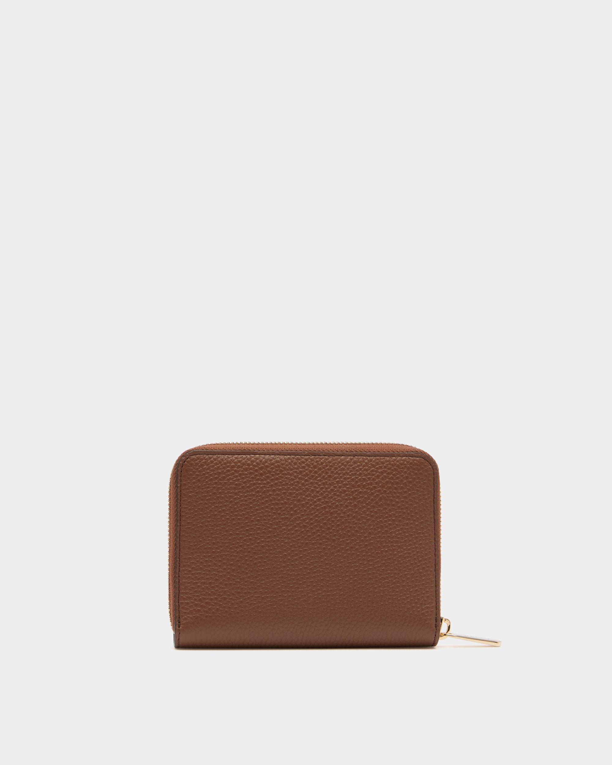 Bally Global - Zip-Around Wallet in Brown Grained Leather - Brown
