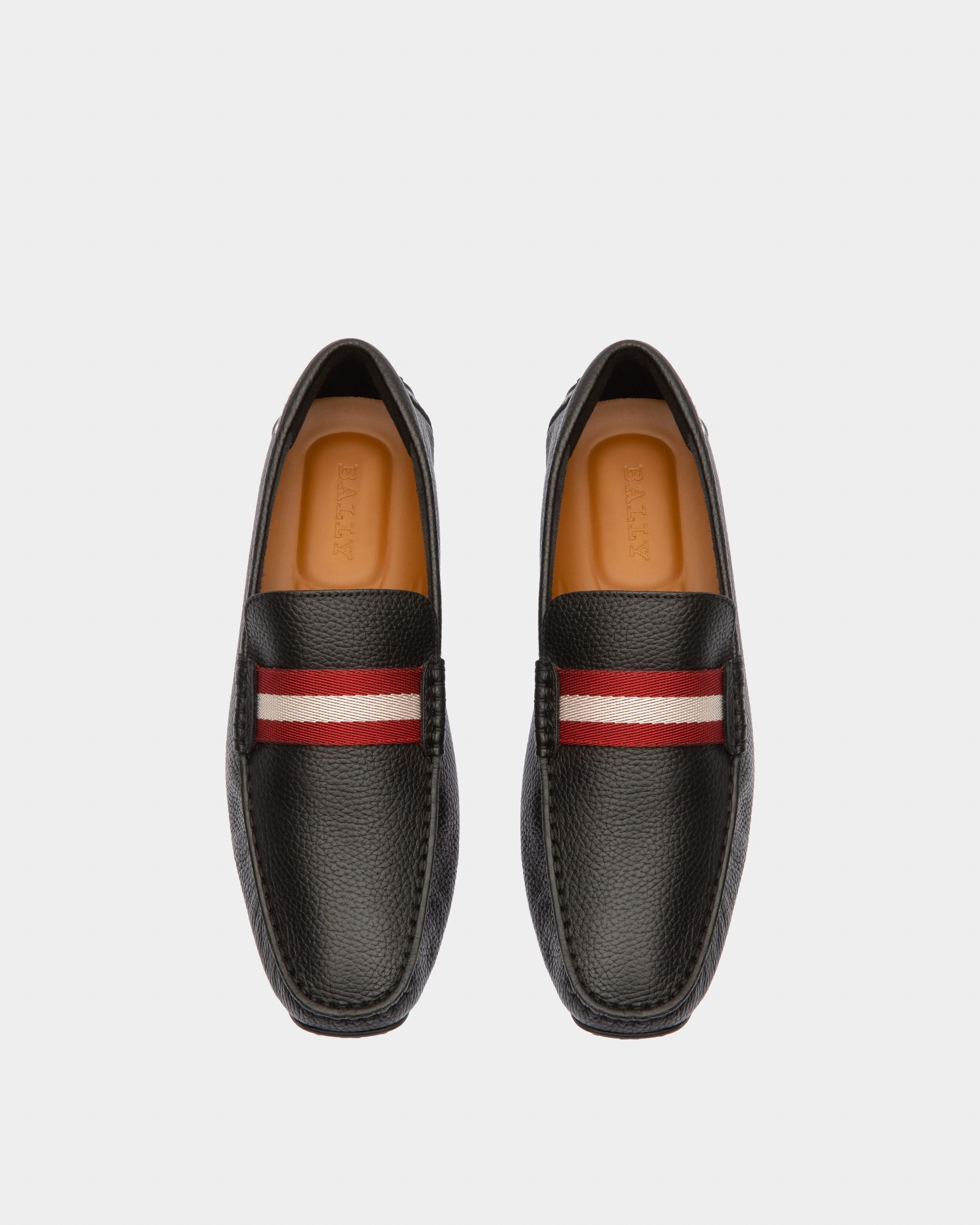Bally Global - Pilot Driver in Black Grained Leather - Black