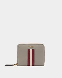 Portafoglio Con Zip In Pelle Goffrata Taupe Con Dettaglio Bally Ribbon