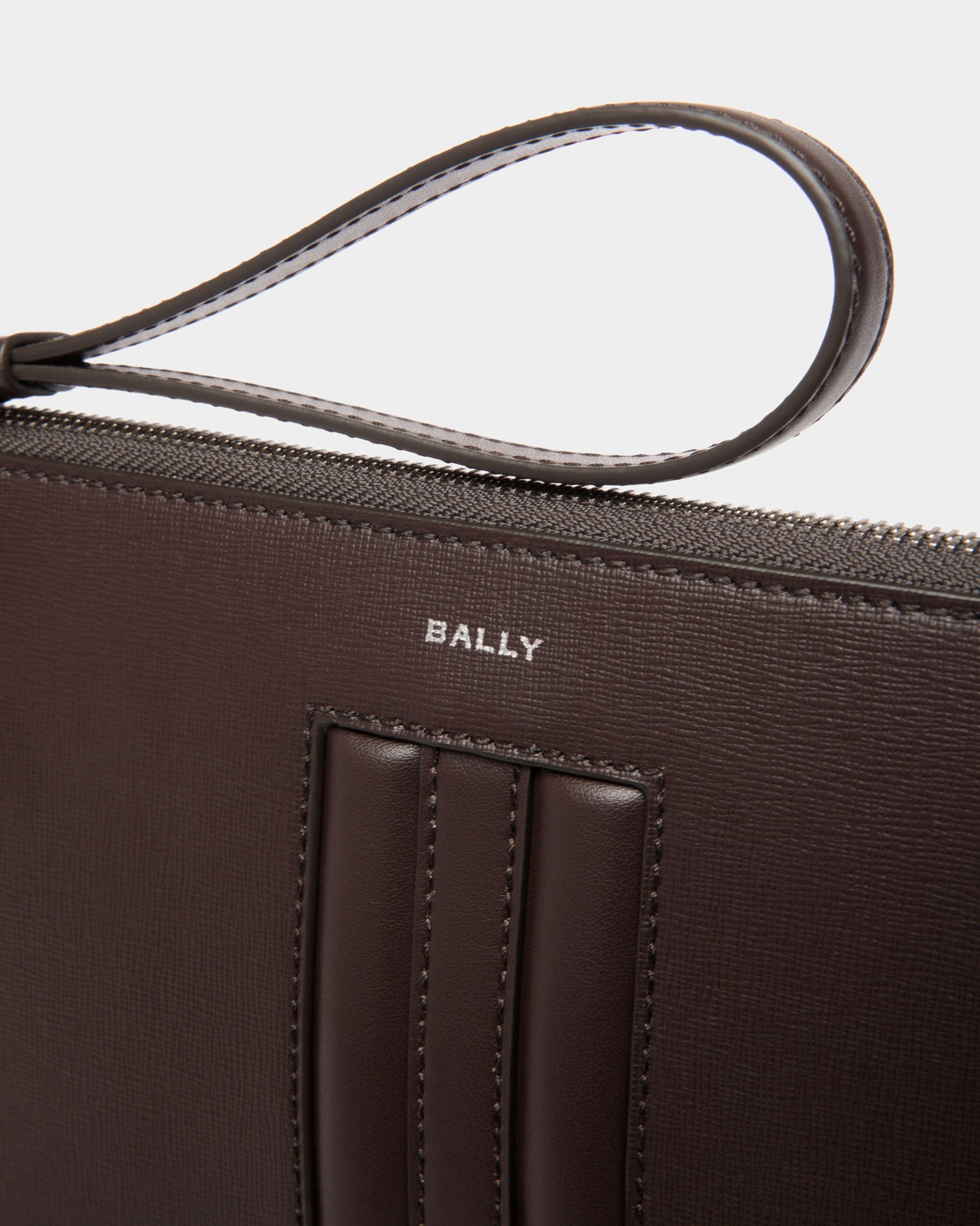 Bally Global - Pochette Mythos En Cuir Recyclé Ebano - Marron