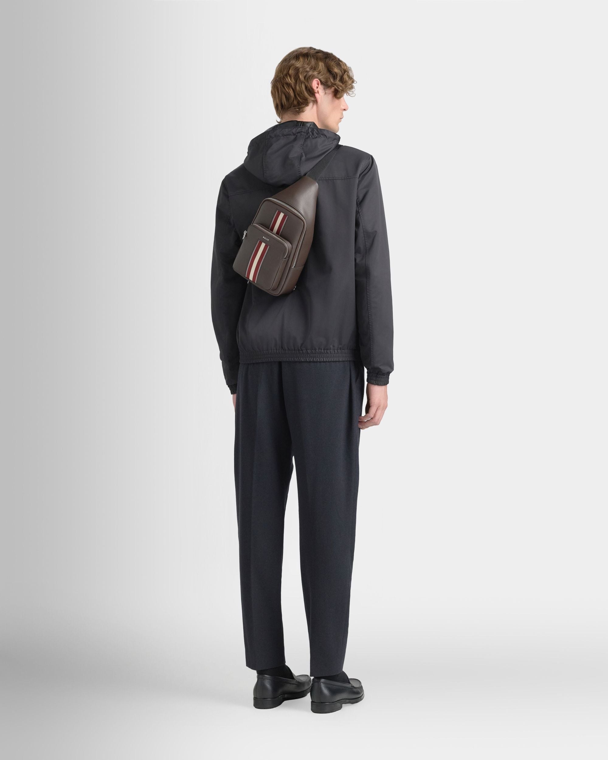 Bally Global - Sling Bag in Coffee Leather With a Bally Ribbon - Brown