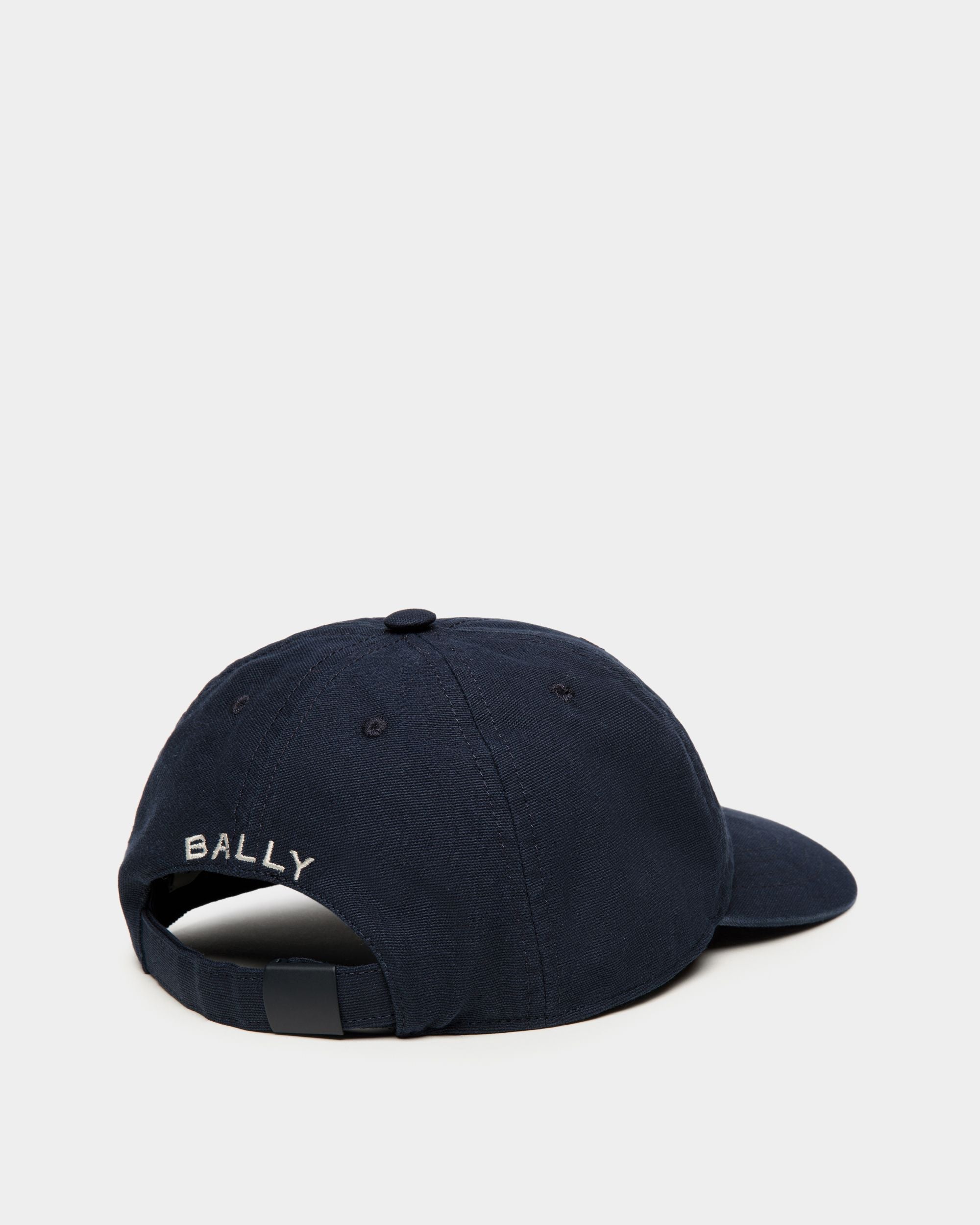 Bally Global - Baseball Hat With a Bally Crest Logo In Navy Blue Cotton - Azul