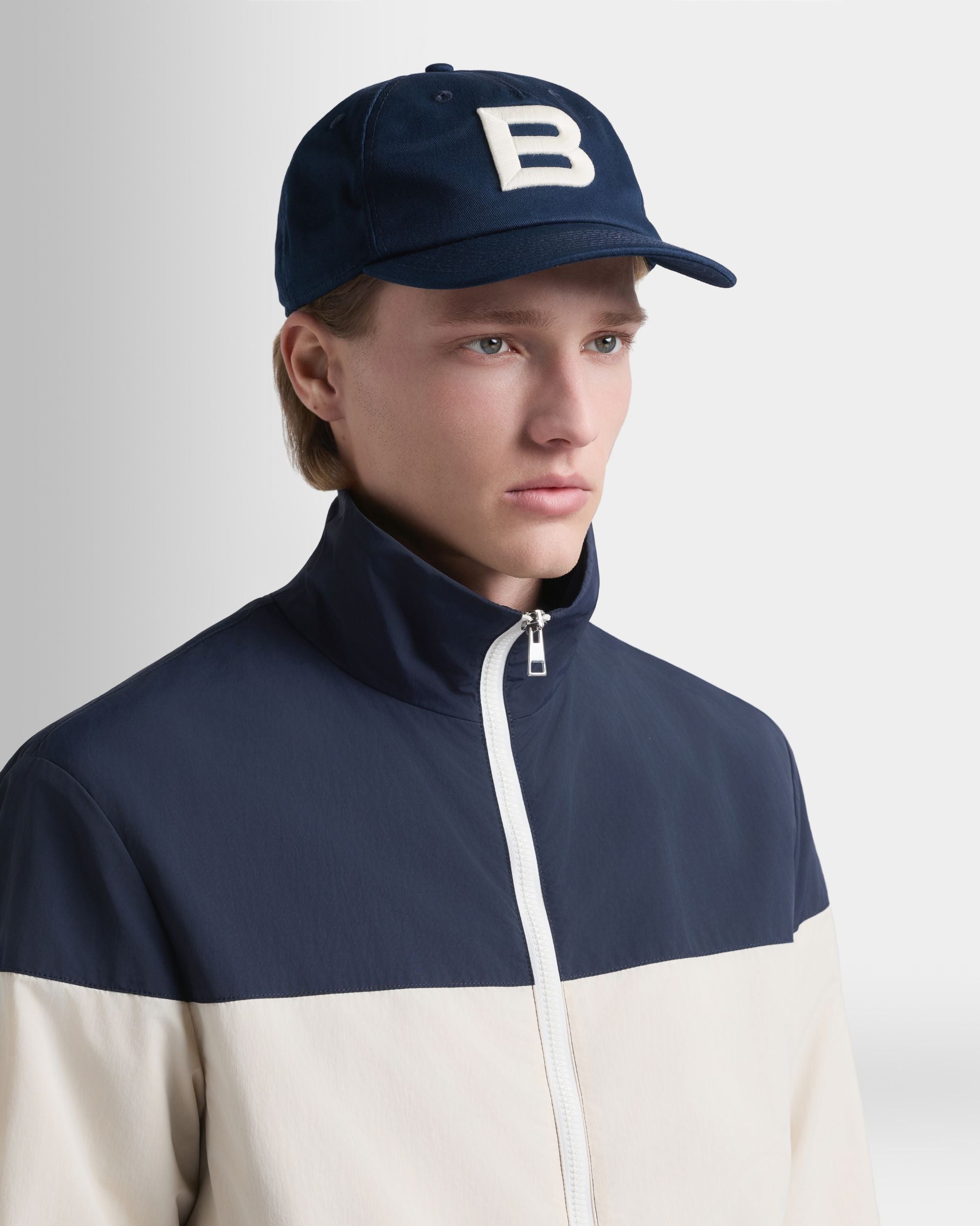 Bally Global - Baseballmütze aus Baumwolle in Navy Blue mit Logo - Blue