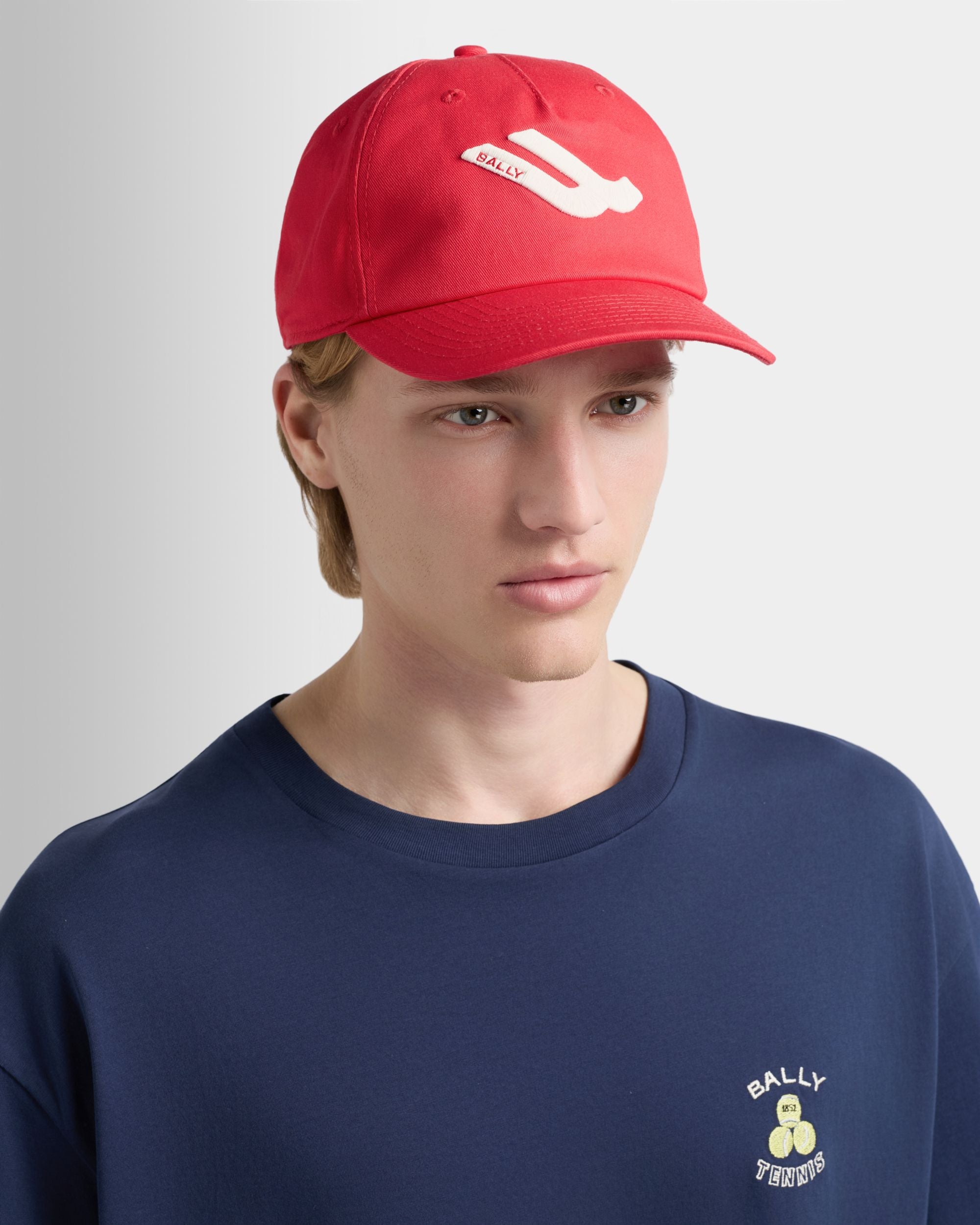 Bally Global - Baseball Hat in Red Cotton With a B-Wing Patch - Red