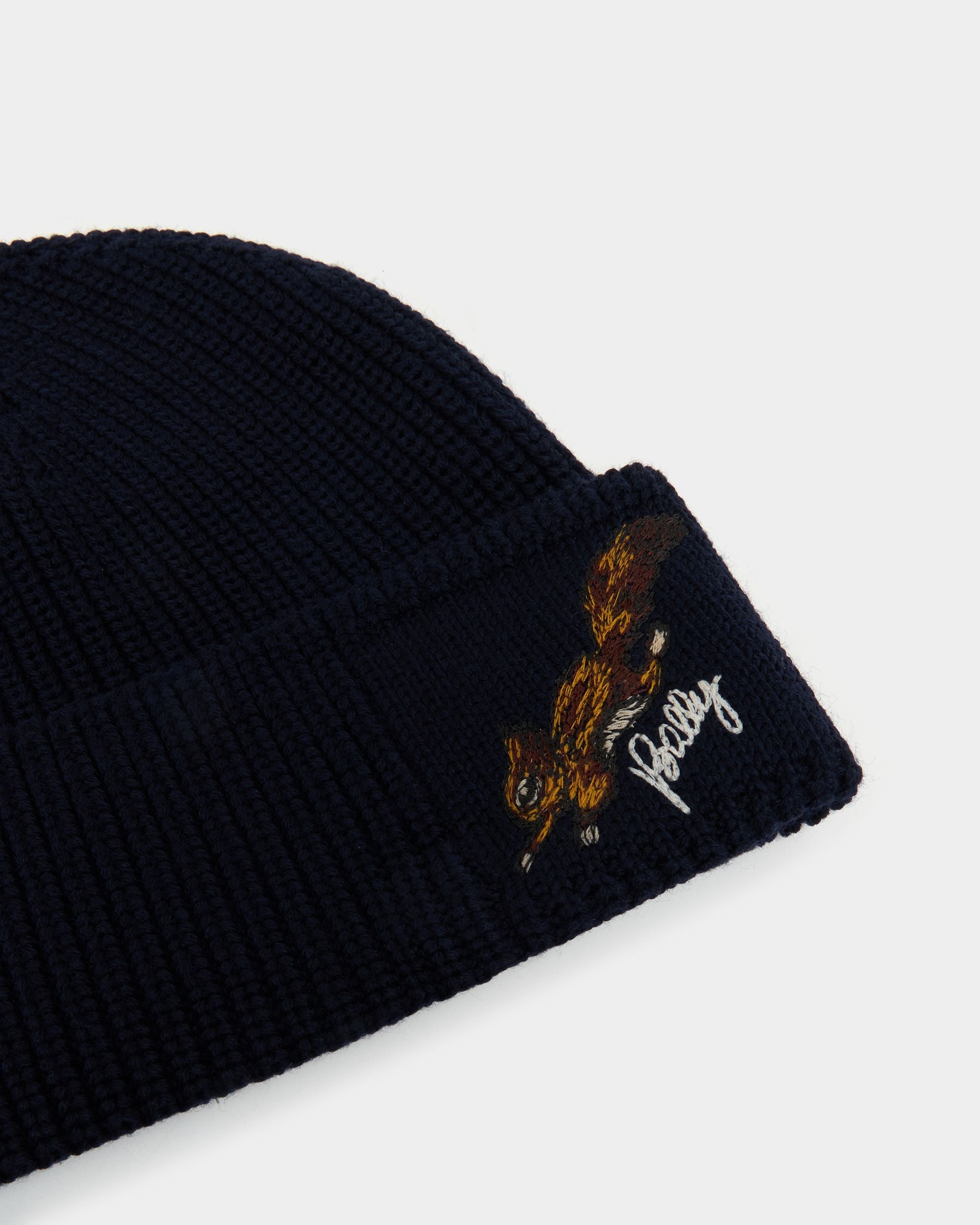 Bally Global - Weihnachtsmütze aus marineblauer Wolle mit Bally-Logo und Eichhörnchen - Blue