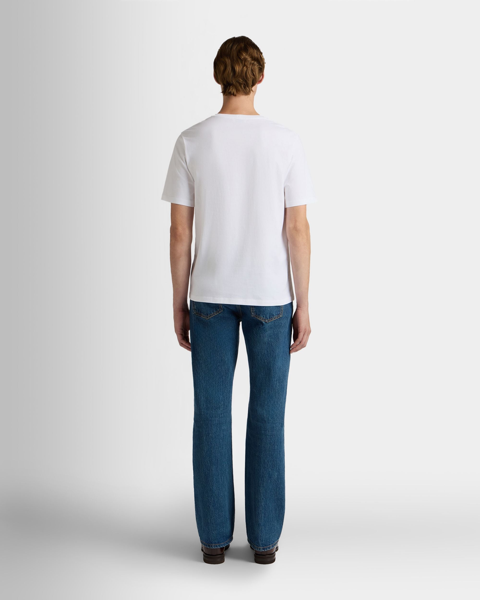 Bally Global - T-Shirt in White Cotton with a Bally Crest - White