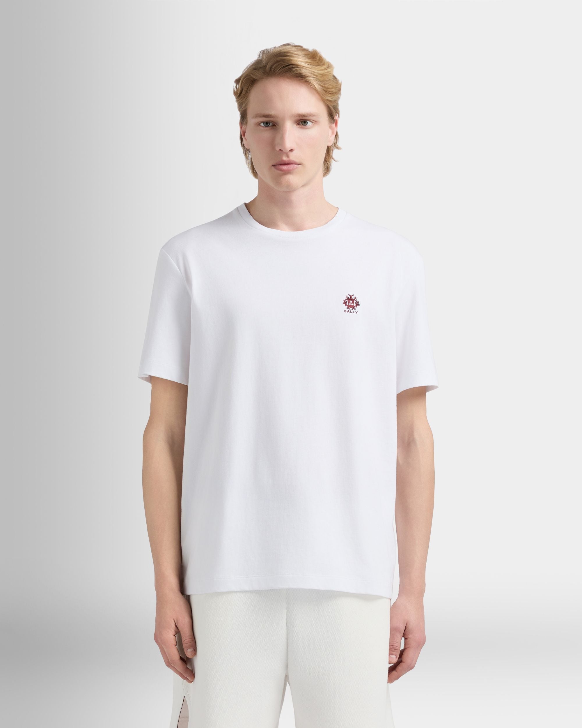 Bally Global - T-shirt in White Cotton with a Bally Crest - White