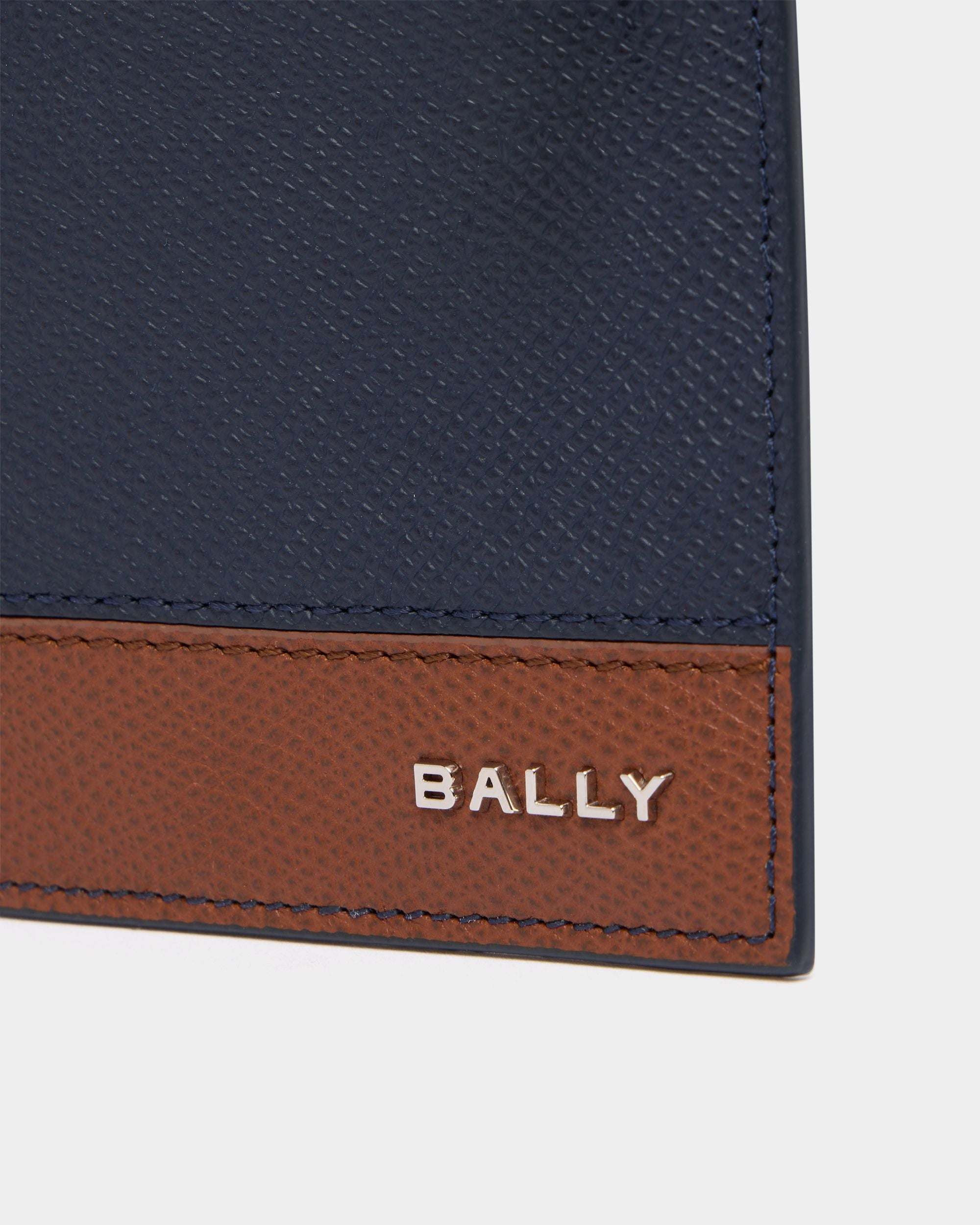 Bally Global - Bally Essential Card Holder in Navy Blue Grained Leather - Blue