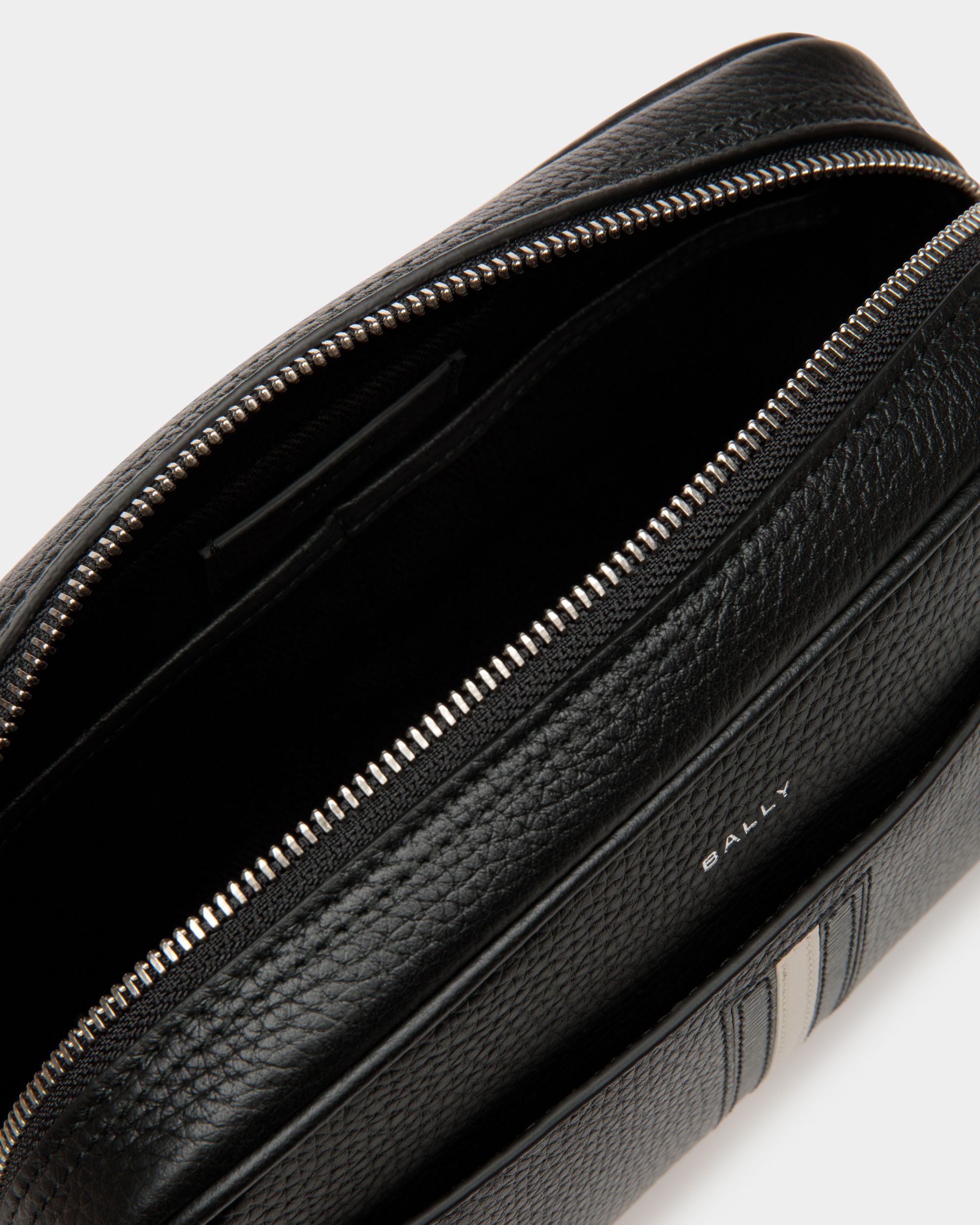 Bally Global - Ribbon Toiletry Bag In Black Leather - Black