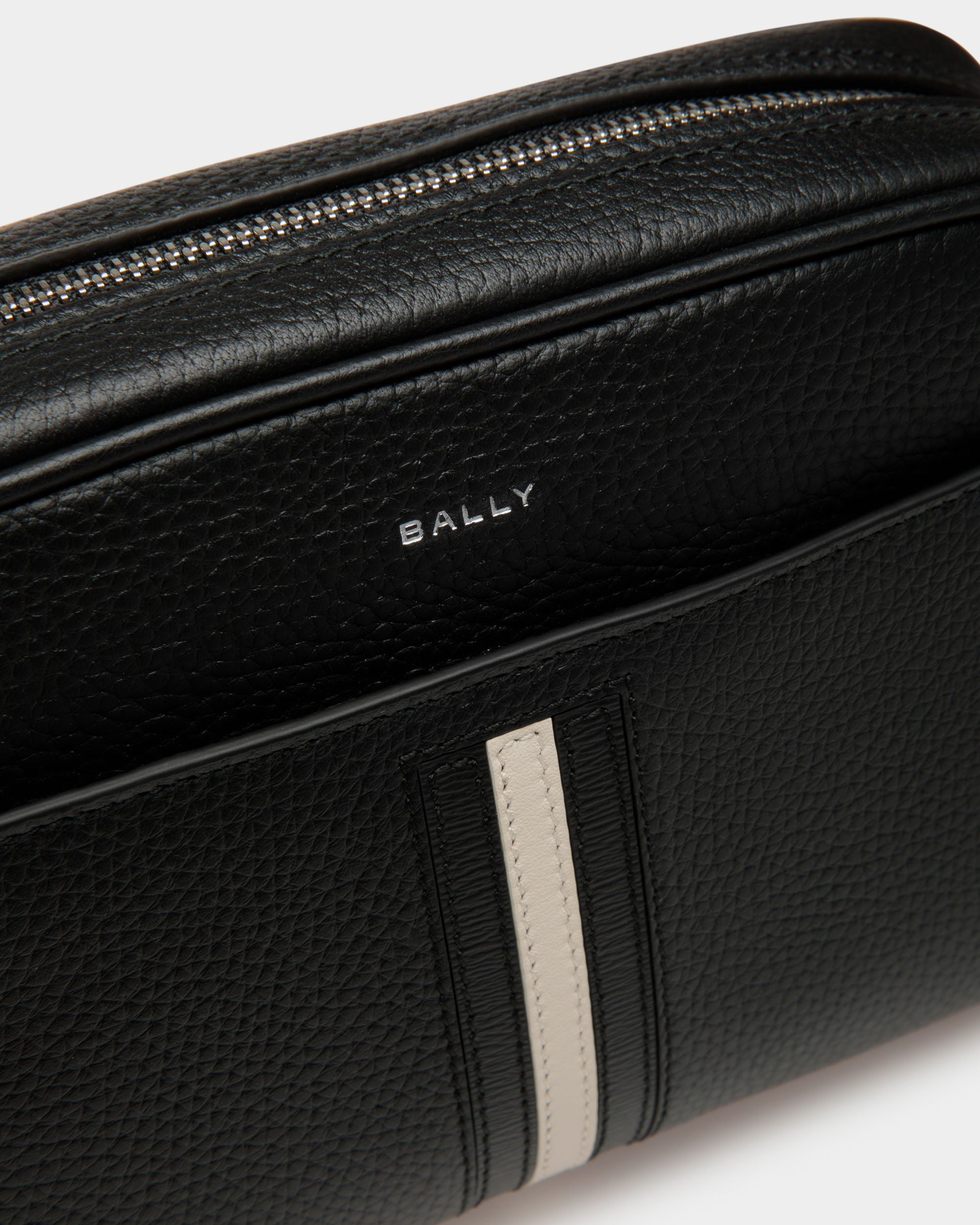 Bally Global - Ribbon Toiletry Bag In Black Leather - Black