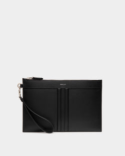 Mythos Pochette in Black Recycled Leather