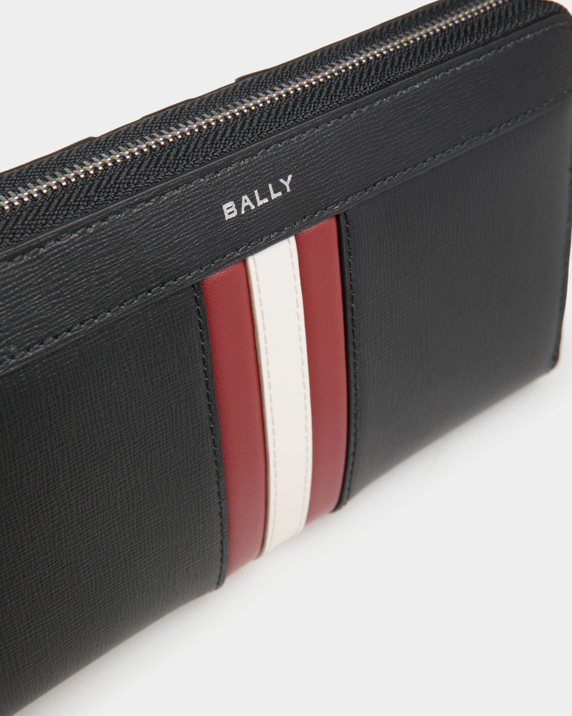 Bally Global - Mythos Geldbörse Mit Umlaufendem Reißverschluss Aus Recyceltem Leder In Schwarz - Noir