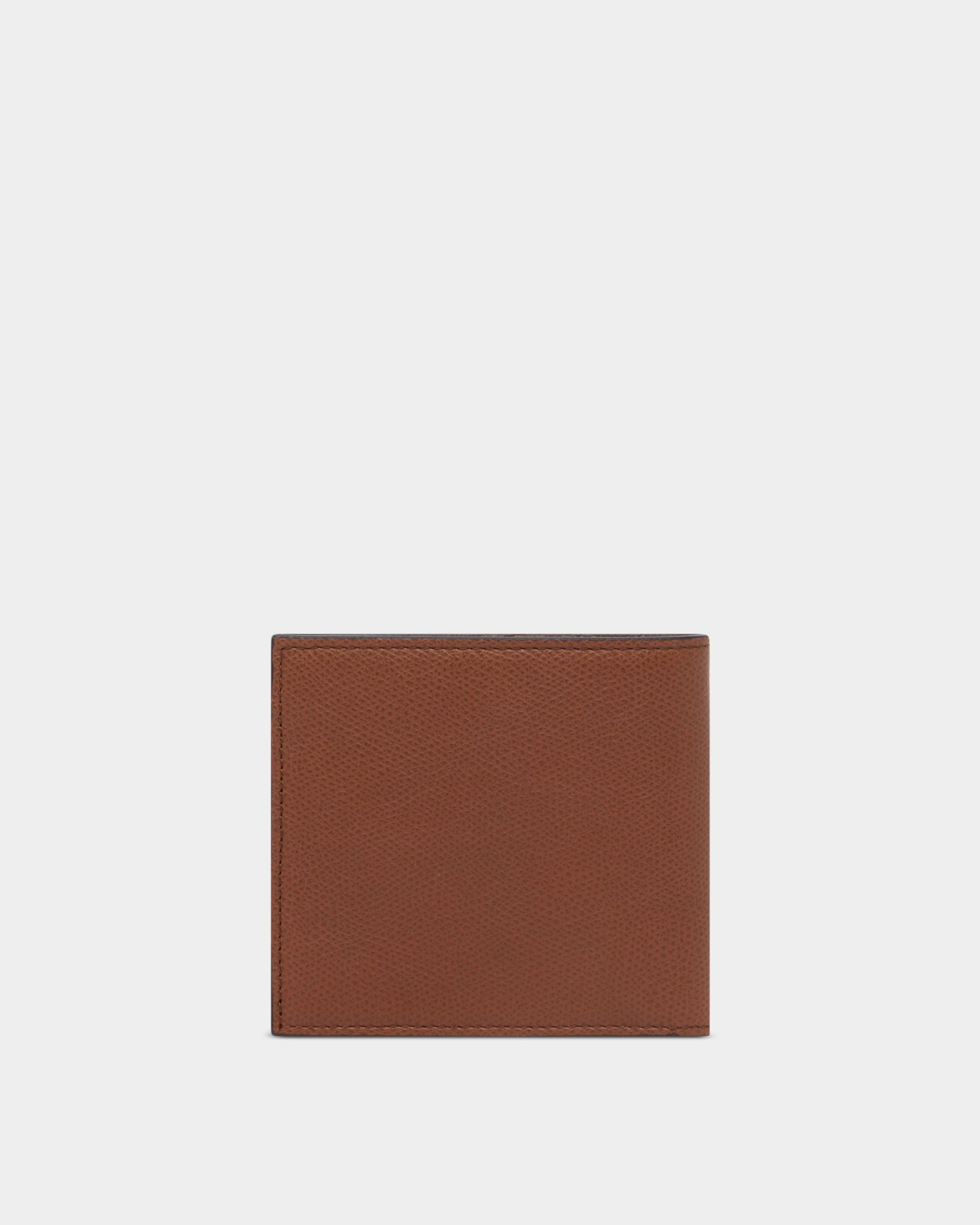 Bally Global - Bally Essential Wallet in Amber Brown Grained Leather - Brown