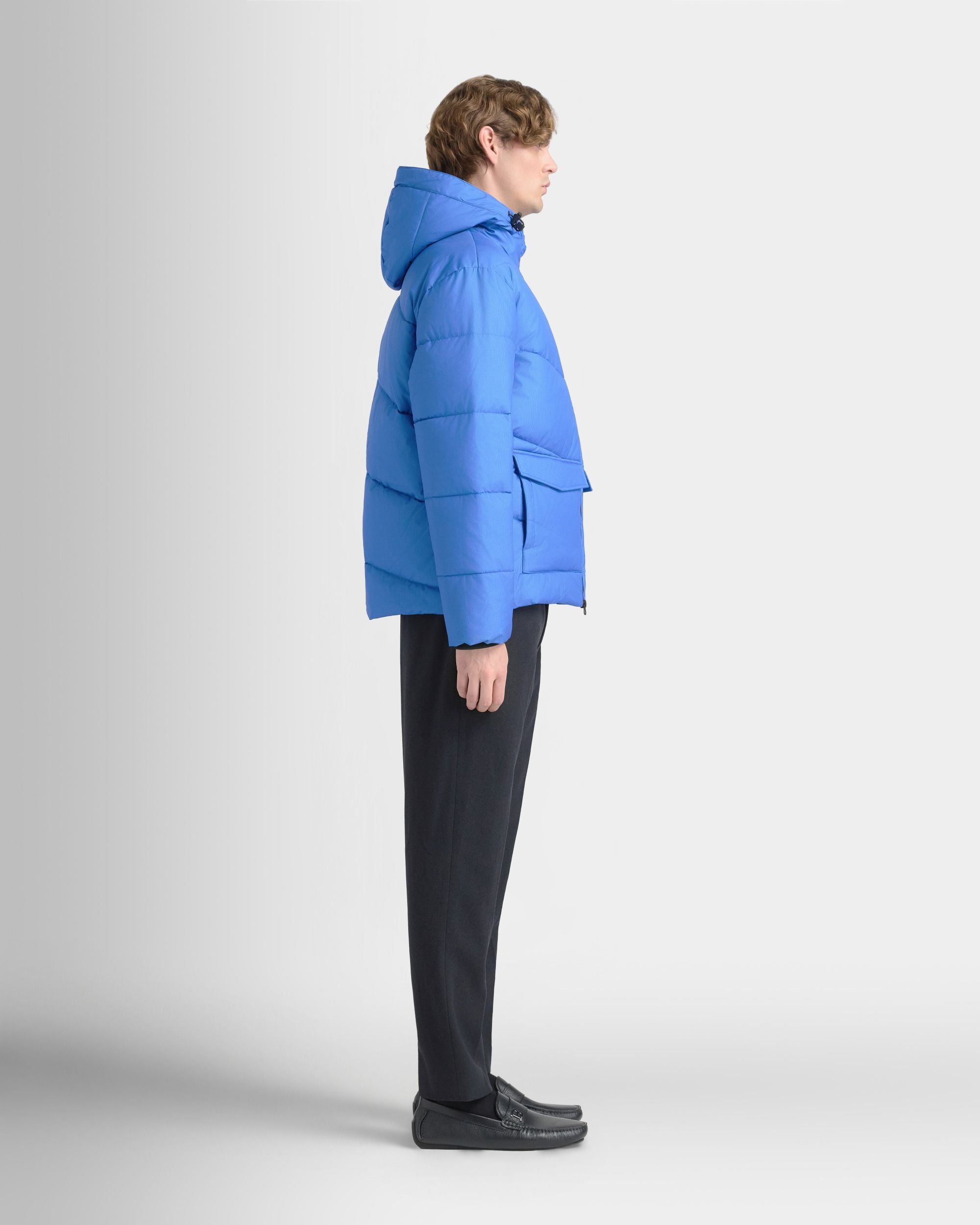 Bally Global - Puffer Jacket in Blue Nylon Fabric - Blue