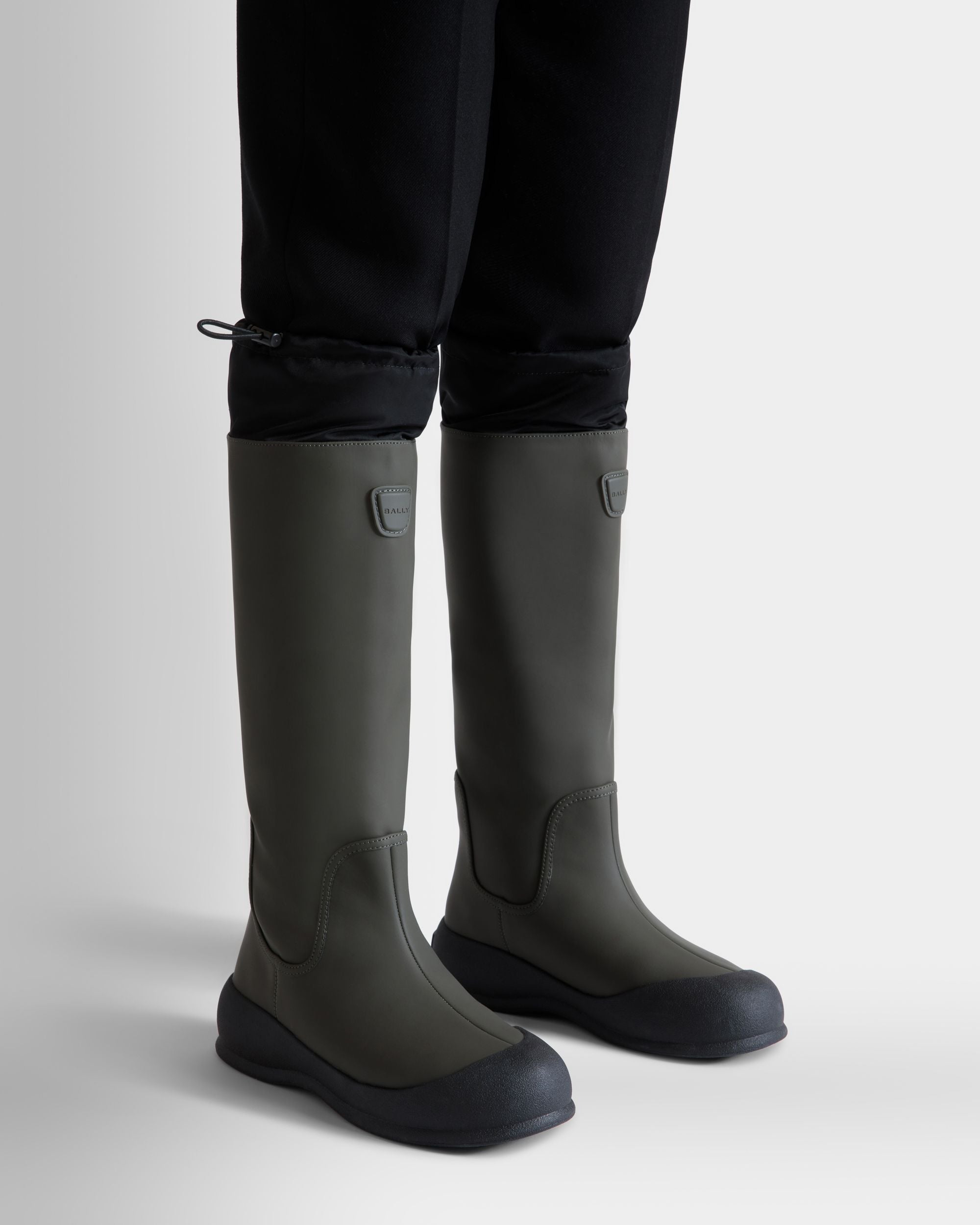 Bally Global - Frei Boot in Military Green Rubberized Leather - Green
