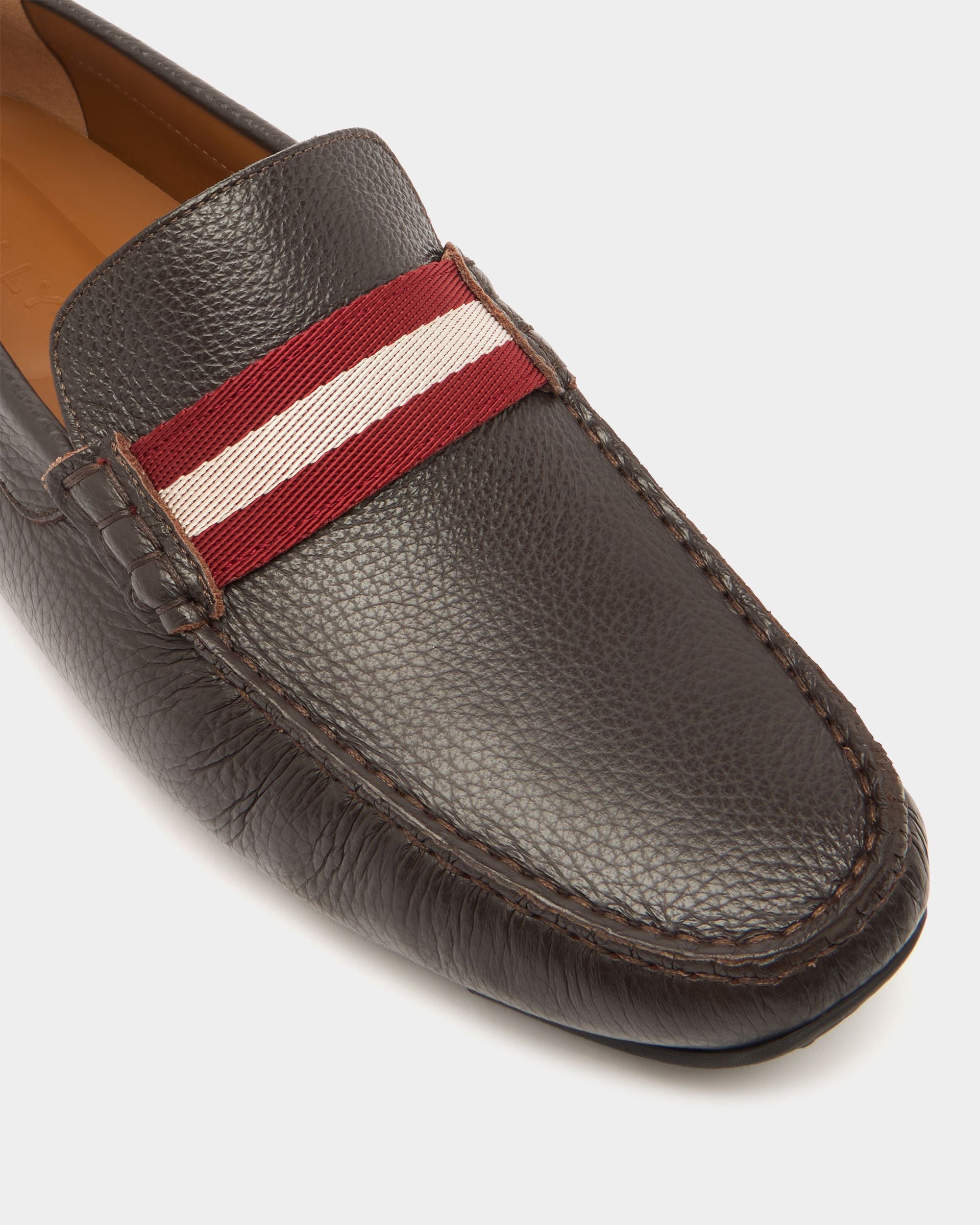 Bally Global - Pilot Driver in Brown Grained Leather - Brown