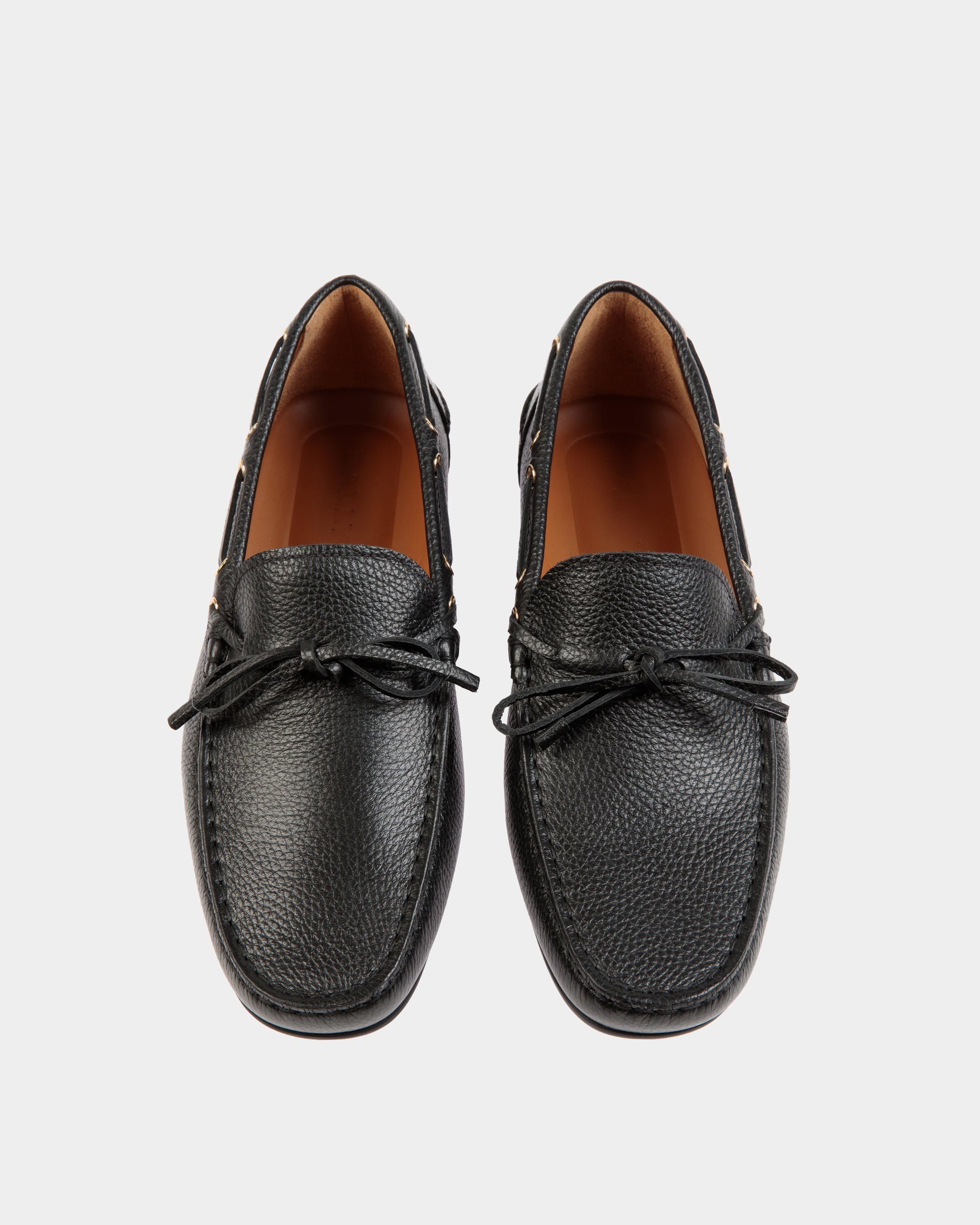 Bally Global - Clay Driver in Black Grained Leather - Black