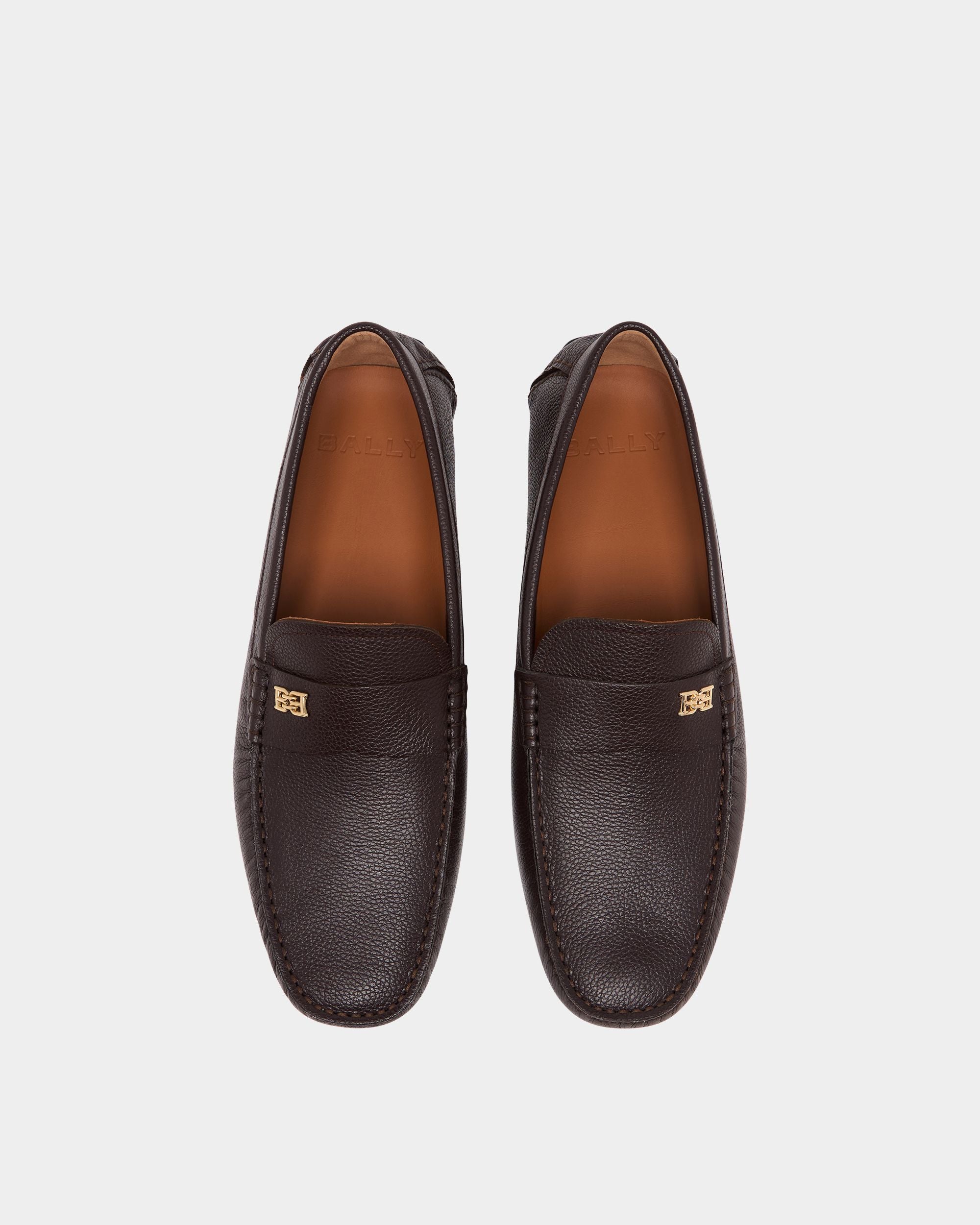 Bally Global - Buckle Driver in Brown Grained Leather - Brown