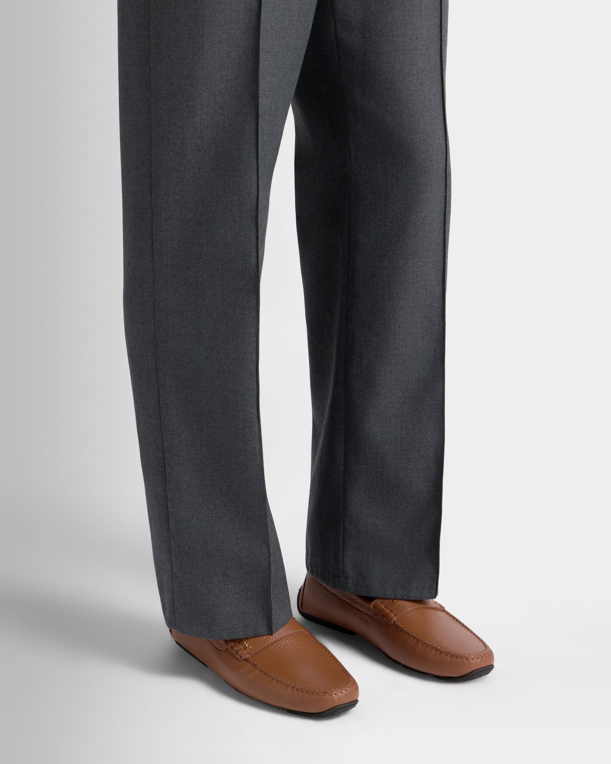 Bally Global - Pilot Driver-Schuh aus genarbtem Leder in Braun - Brown