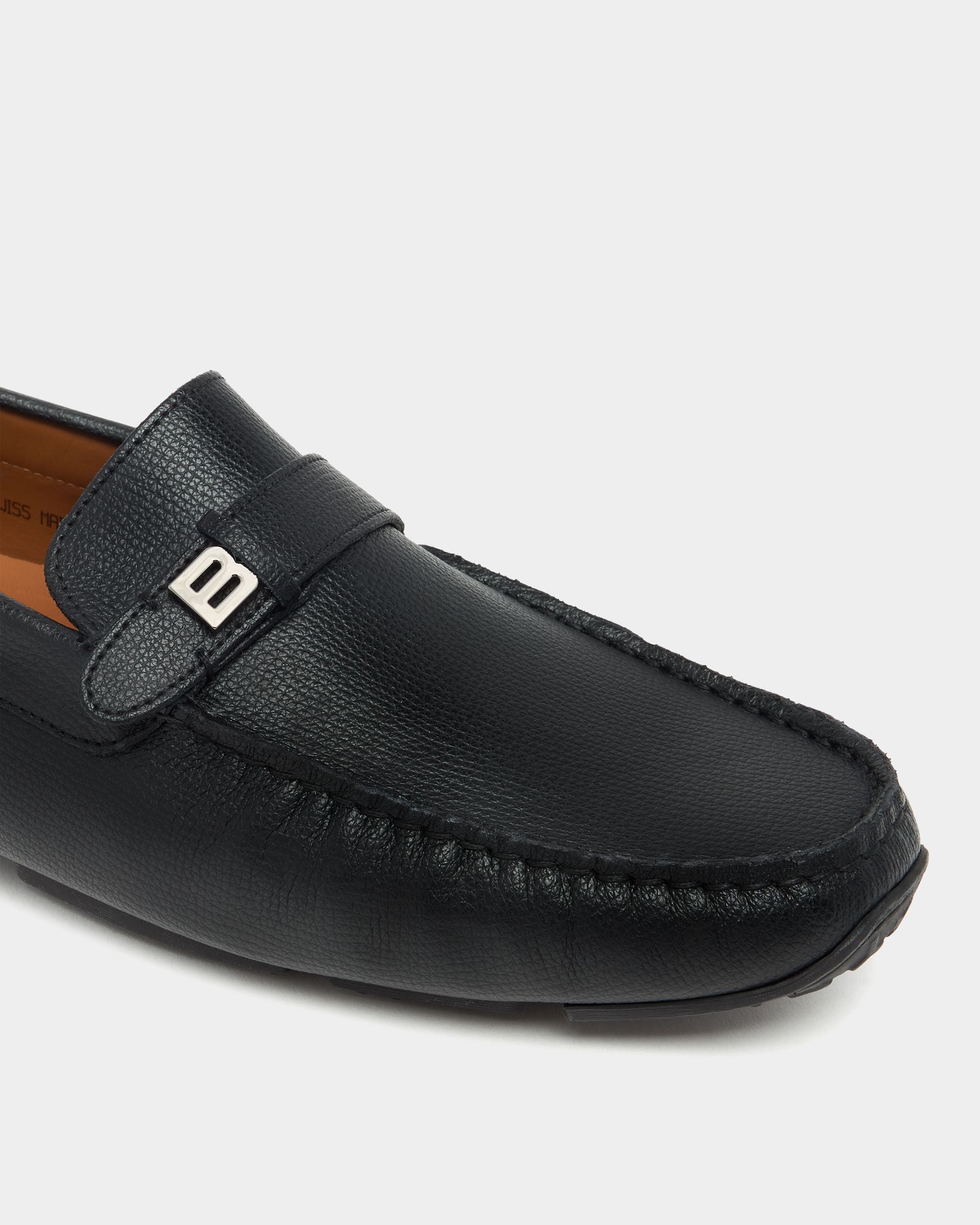 Men's Black Pilot Driver in Black Grained Leather | Bally Global