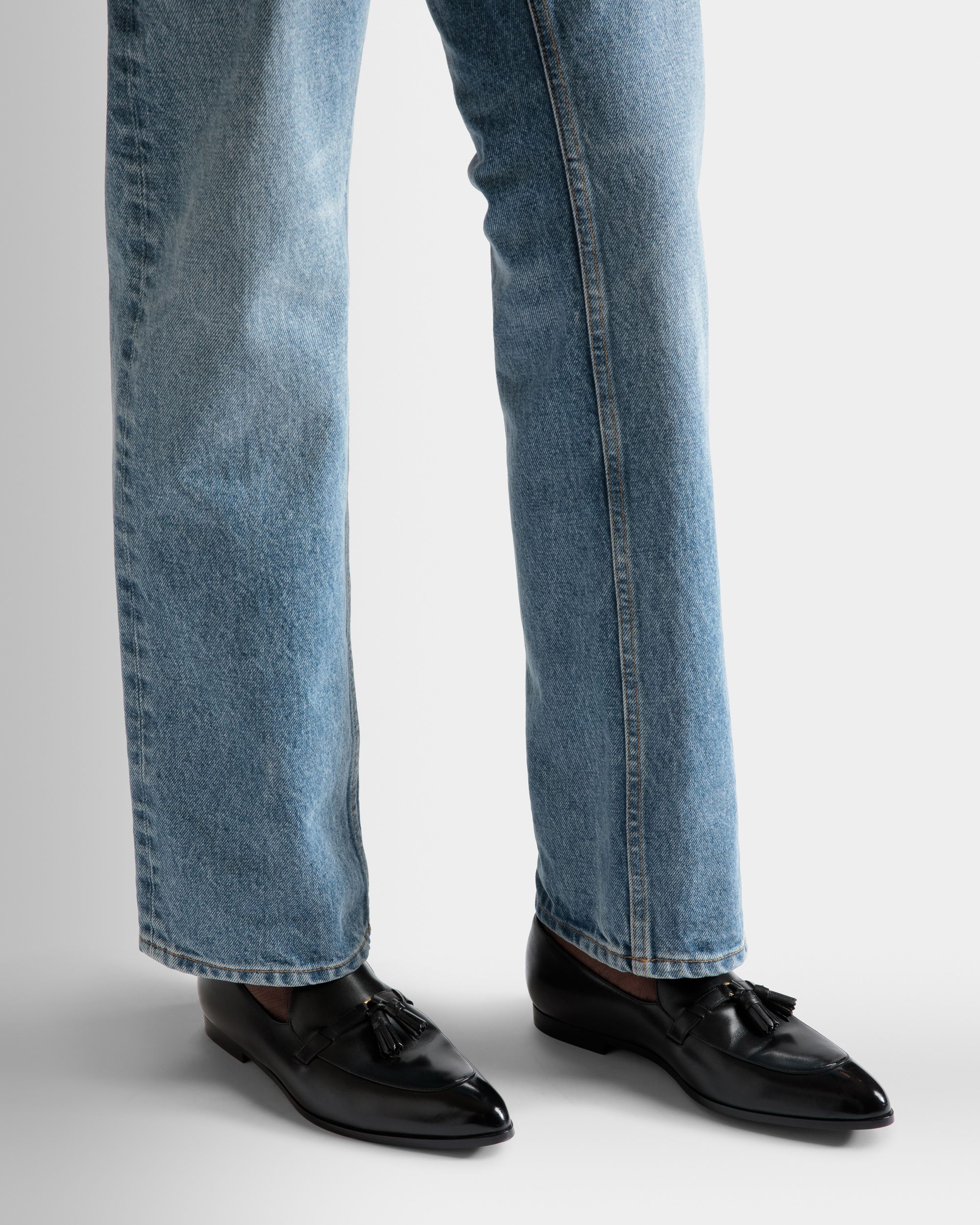 Bally Global - Vegas Flat Loafers In Black Leather - Negro