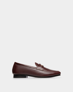 Plume Loafer in Chestnut Brown Grained Leather