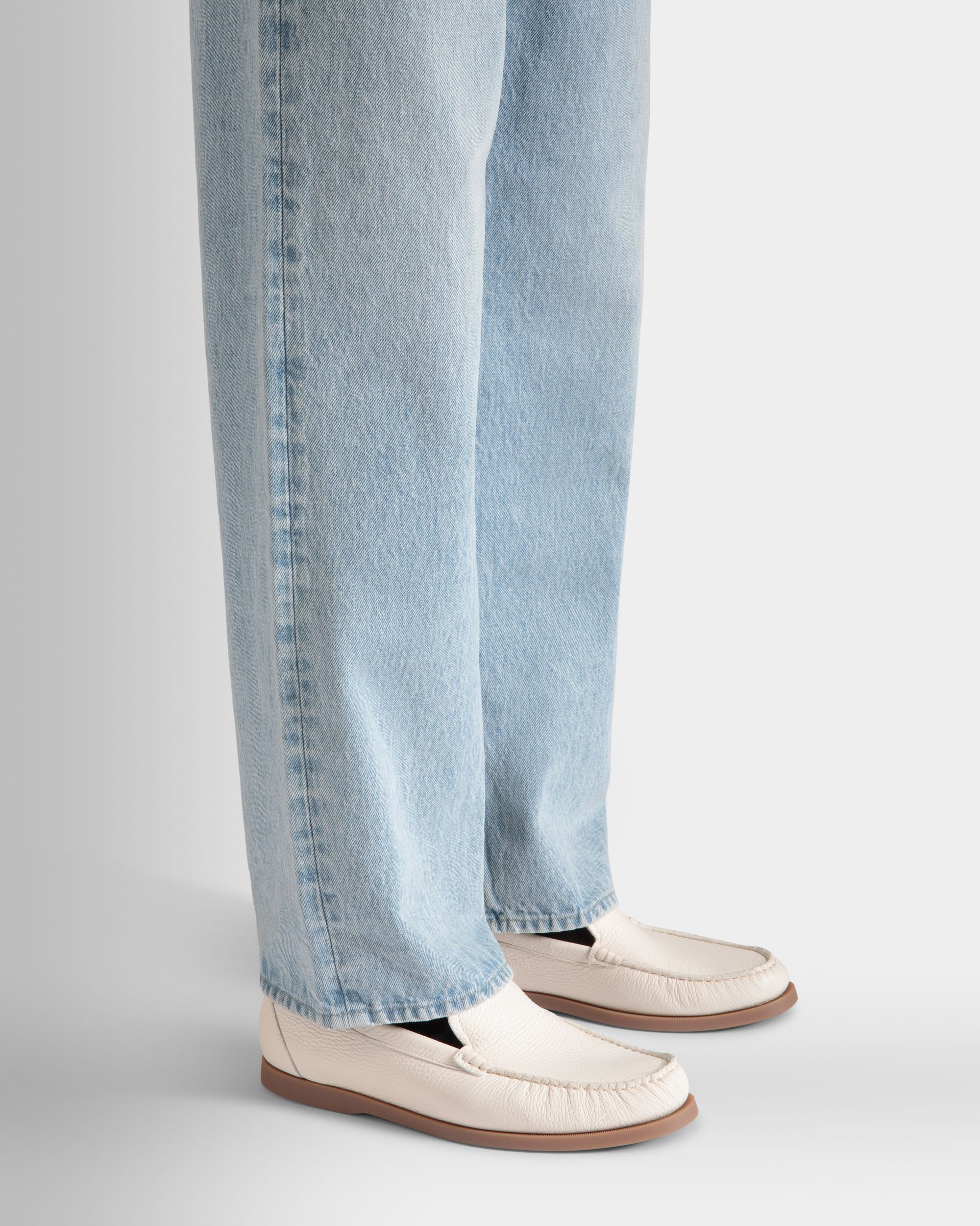 Bally Global - Mocasín Nelson De Piel De Ciervo Hueso - Blanco