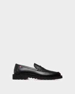 Loafer in Black Leather