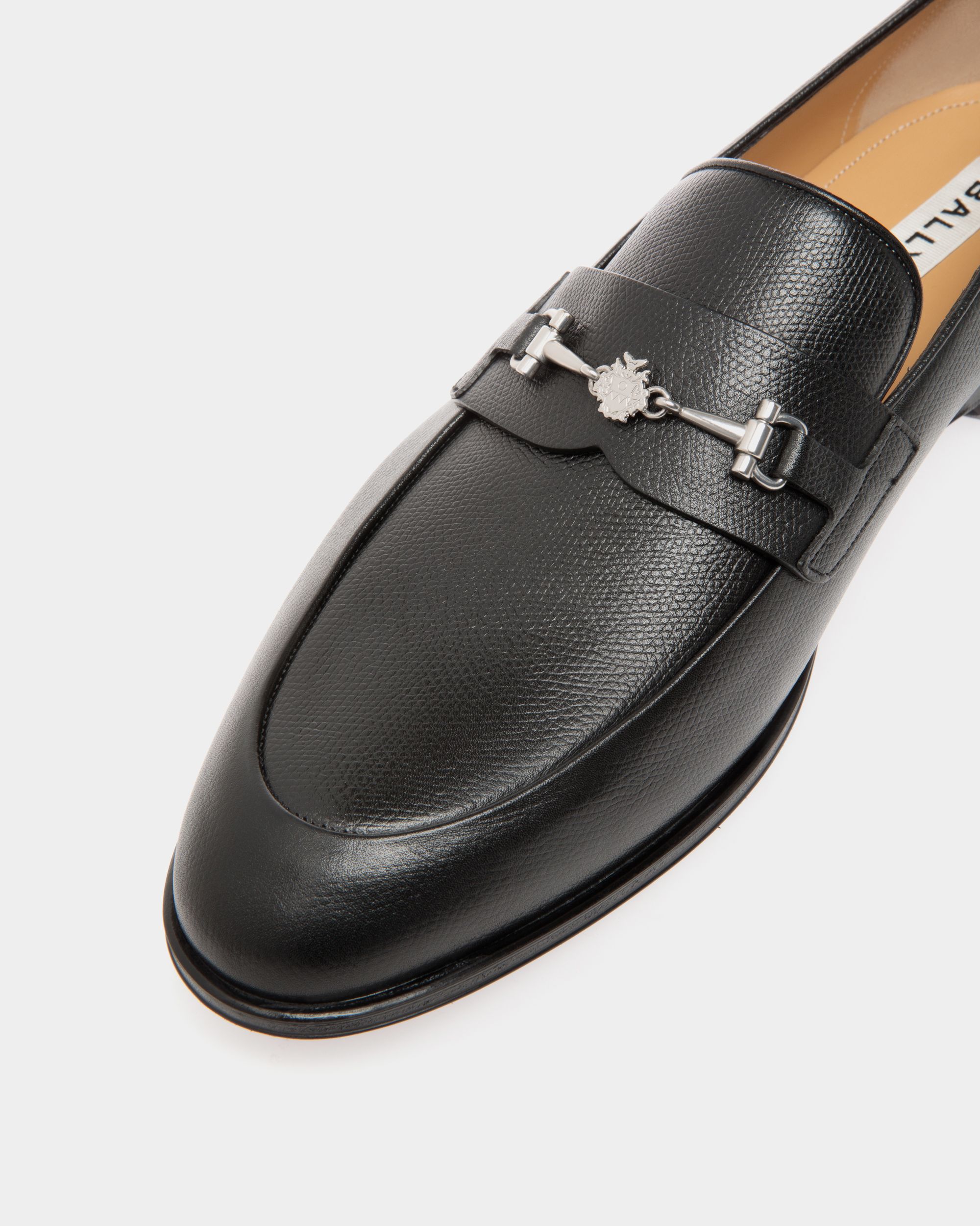 Bally Global - Westminster Loafer in Black Leather - Black