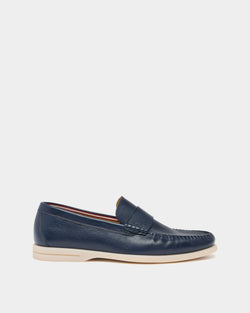Switz Moc Loafer in Navy Blue Grained Leather
