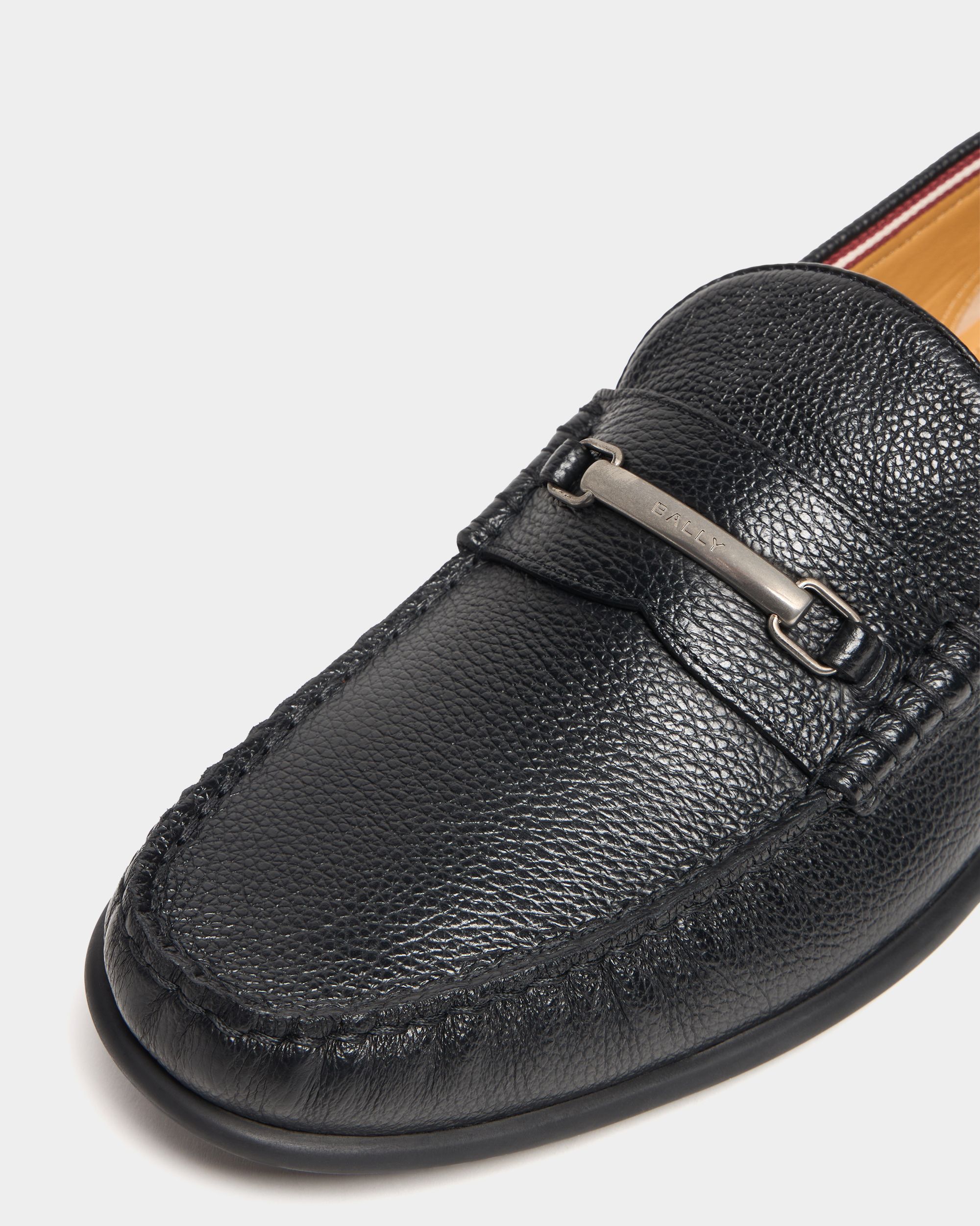 Bally Global - Drift Loafer in Black Grained Leather - Black