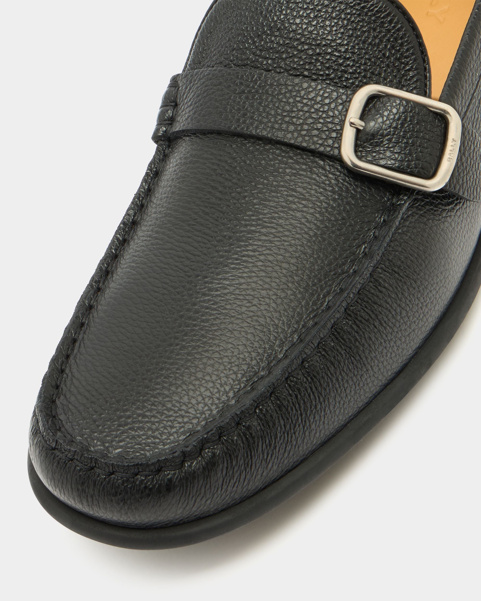 Bally Global - Drift Loafer in Black Grained Leather - Black