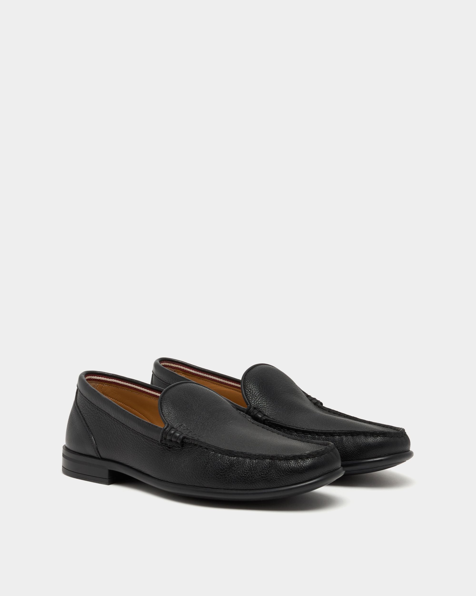 Bally Global - Drift Loafer in Black Grained Leather - Black