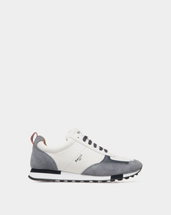 Sneaker in White Leather