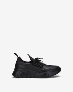 Zapatilla De Piel Negra