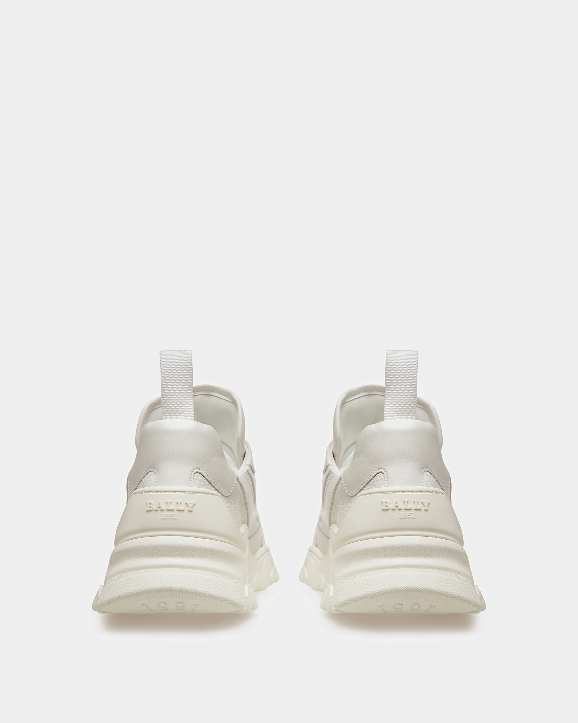 Bally Global - Holden Leather Sneakers In White - Blanco