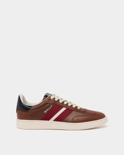 Retro Crest Sneaker aus Leder in Braun