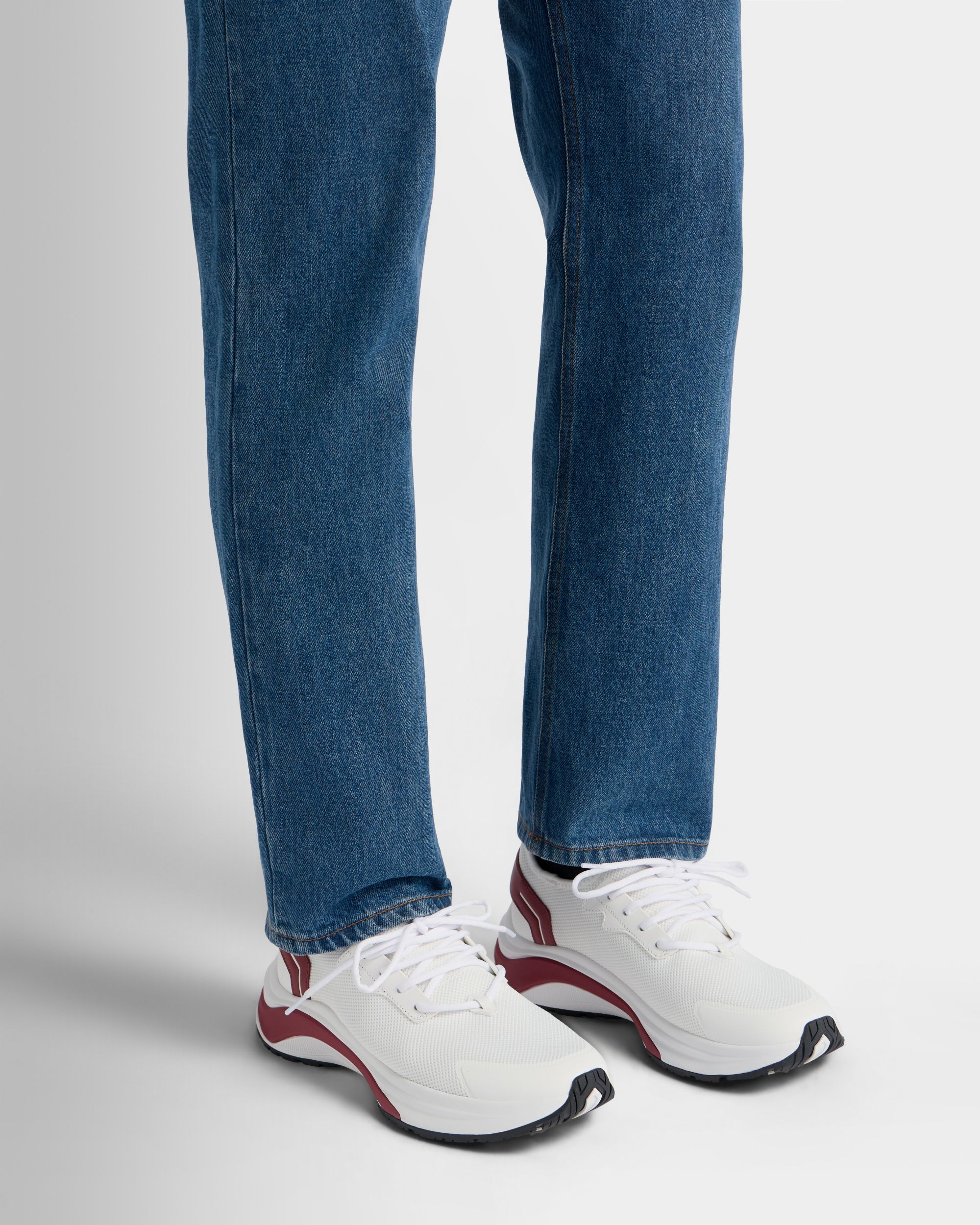 Bally Global - Woge Sneaker in White Fabric - White